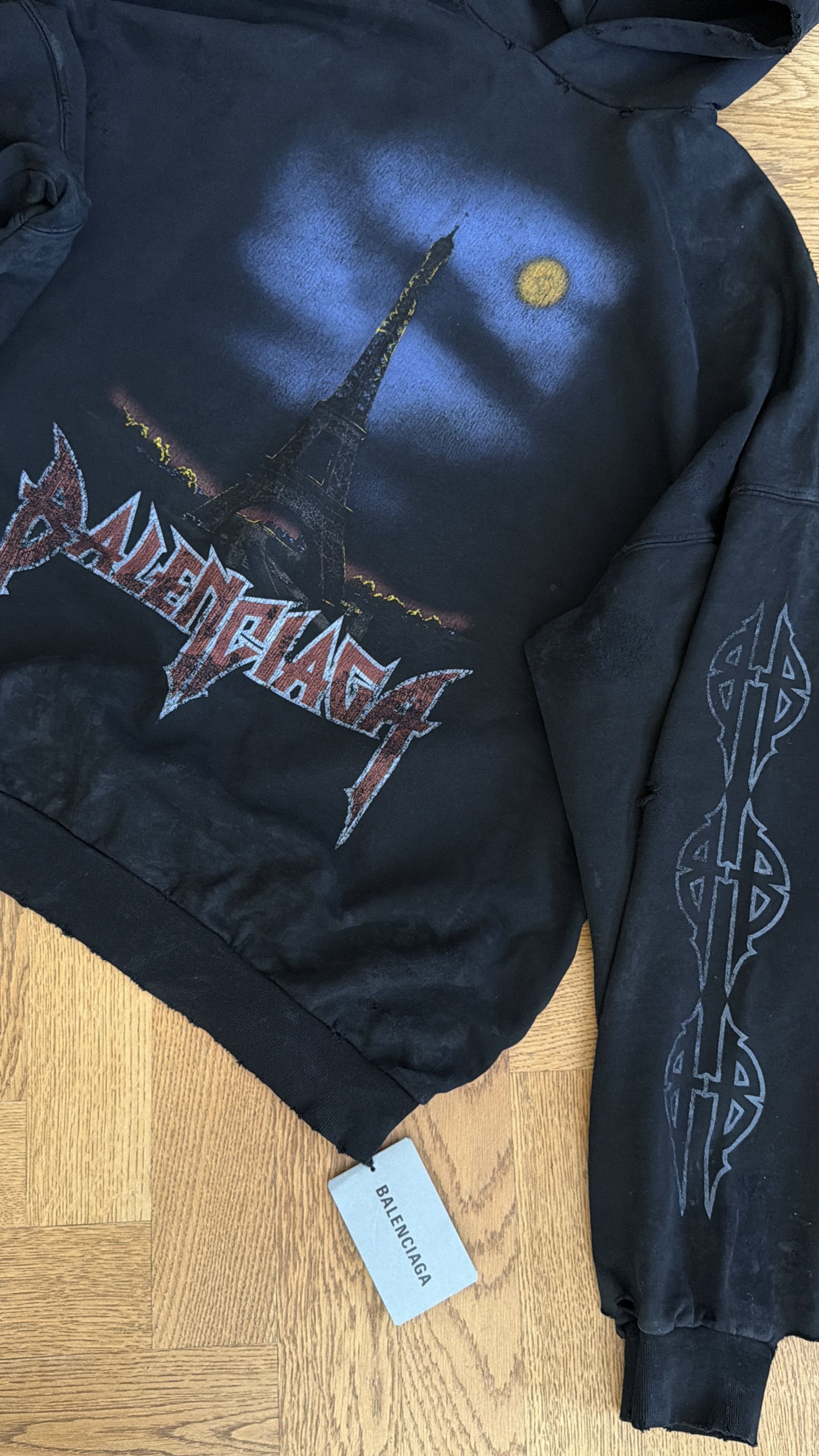 Balenciaga Balenciaga Paris Moon Hoodie No Pocket Black Size US M / EU 48-50 / 2 - 19 Thumbnail