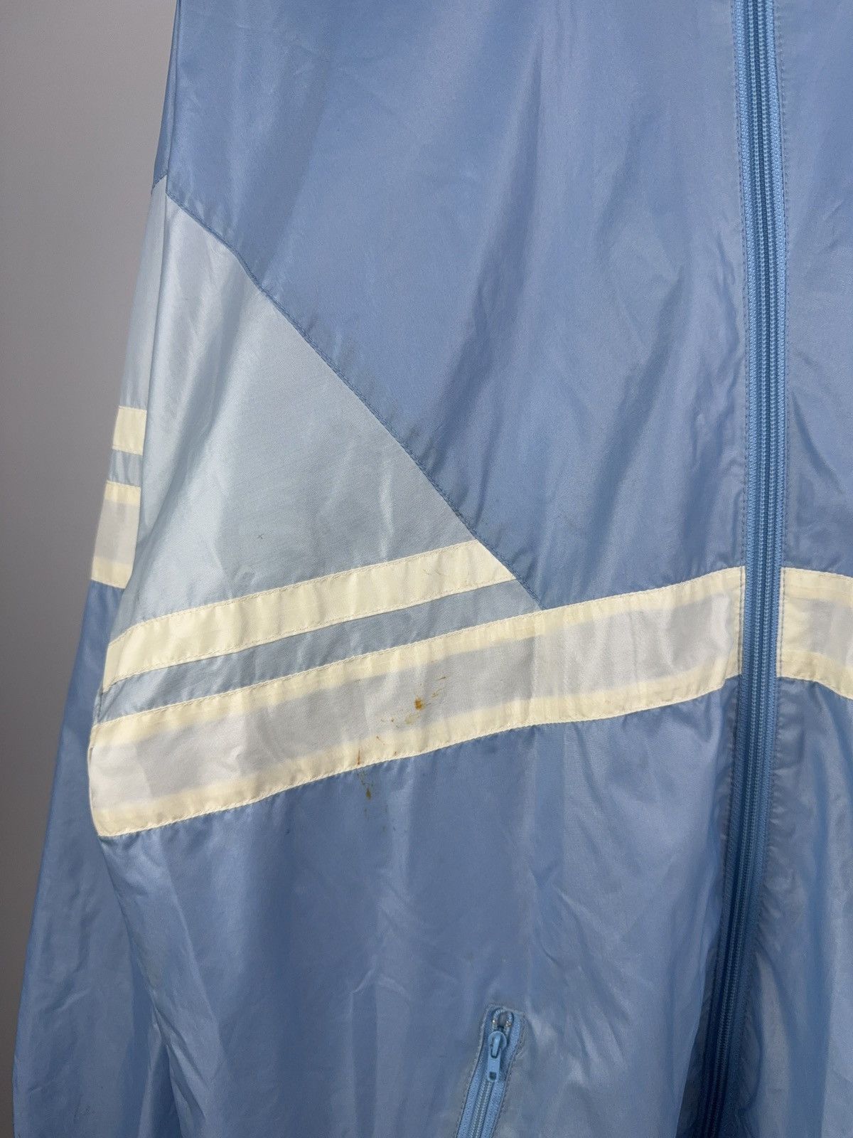 Adidas Vintage Adidas Trefoil Windbreaker Jacket Light Blue 80s L Size US L / EU 52-54 / 3 - 3 Thumbnail