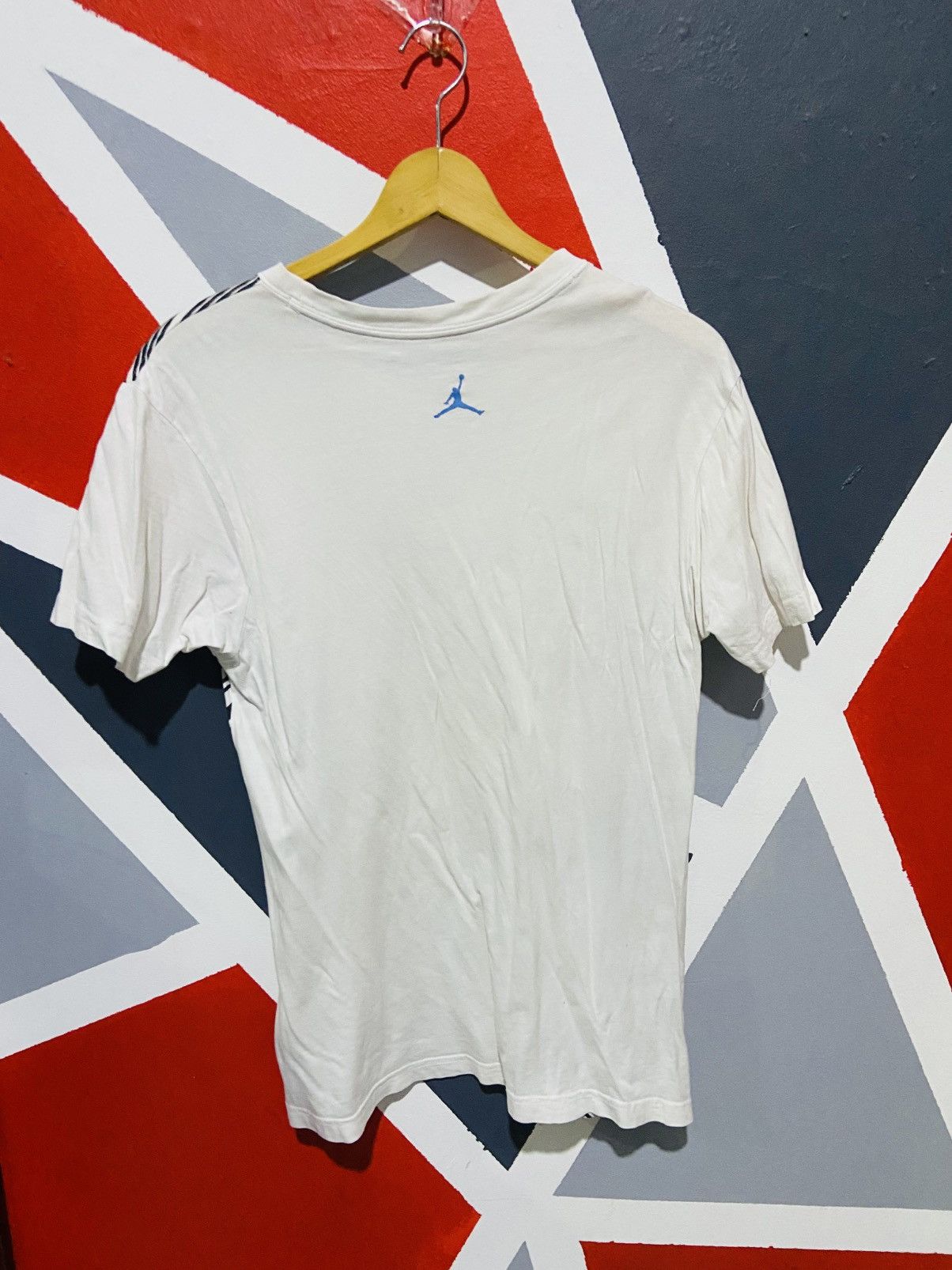 Jordan Brand Air Jordan Geomatric Print Size US S / EU 44-46 / 1 - 2 Thumbnail