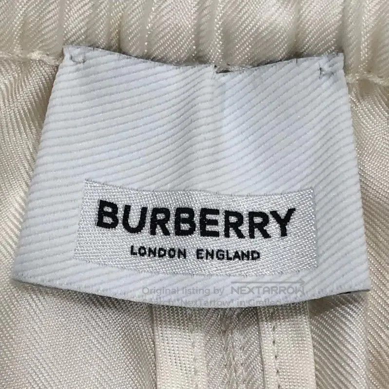 Burberry Burberry Women's Silk Beige Shorts. Size 23" - 5 Thumbnail