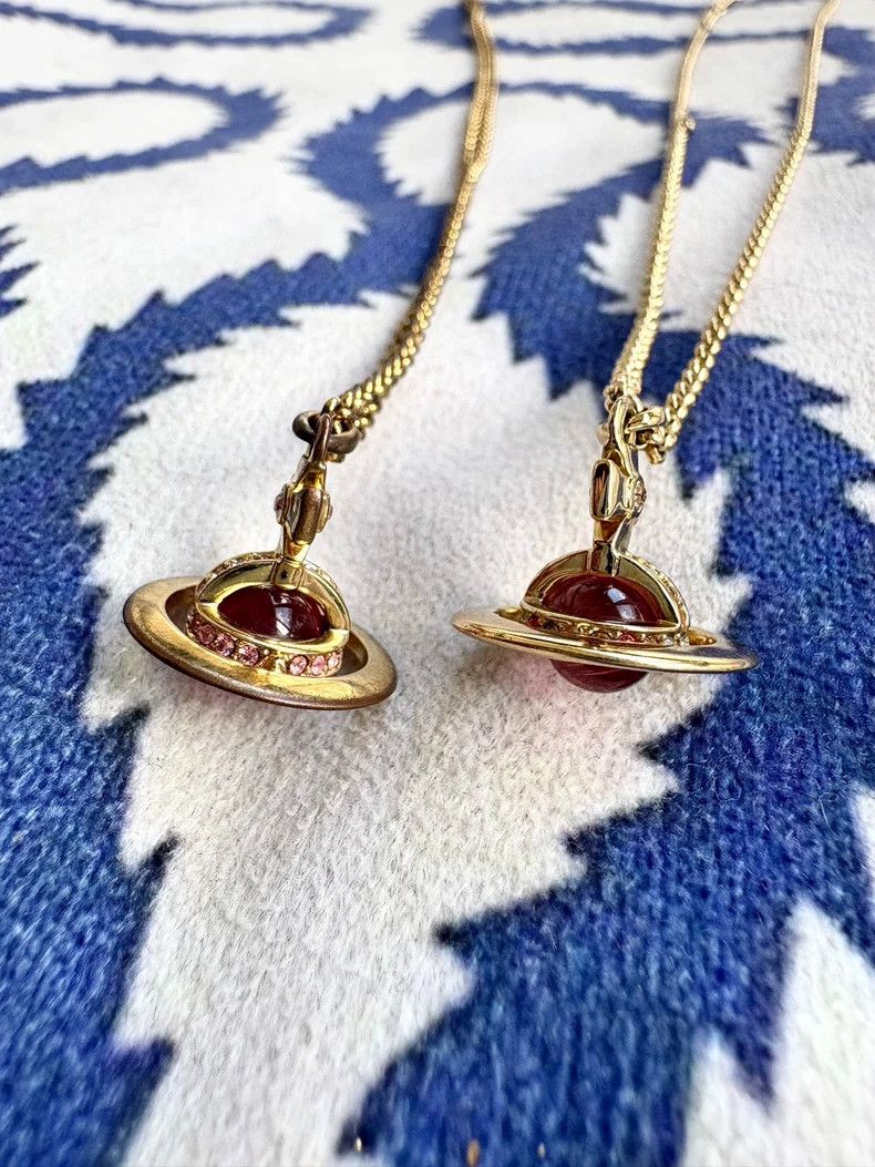 Vivienne Westwood Vivienne Westwood Red Saturn Planet Small Orb Necklace Size ONE SIZE - 3 Thumbnail