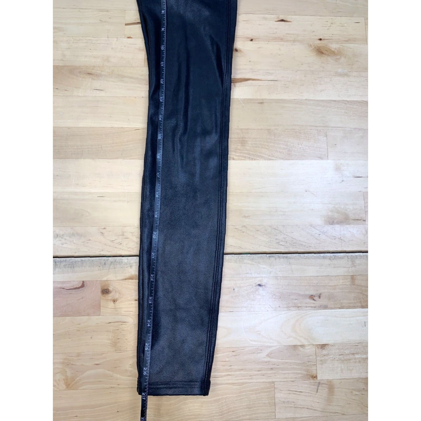 Spanx Spanx Leggings Womens S Black Faux Leather Athletic Casual Inseam 27" #9392 Size 28" / US 6 / IT 42 - 7 Thumbnail