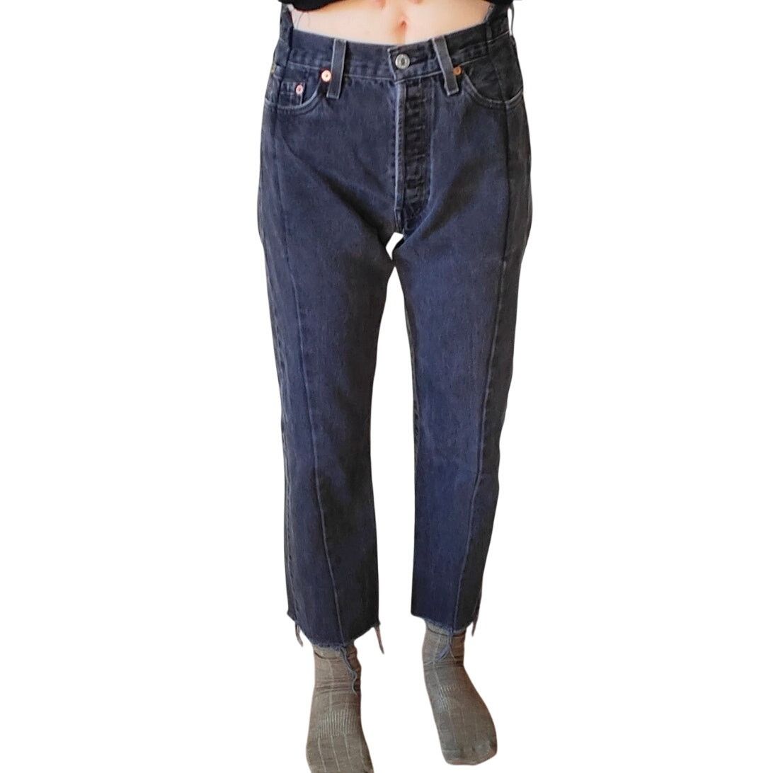 EB Denim EB Denim OG Reworked Levi's Womens 26 Gray Wash Size 26" / US 2 / IT 38 - 2 Thumbnail