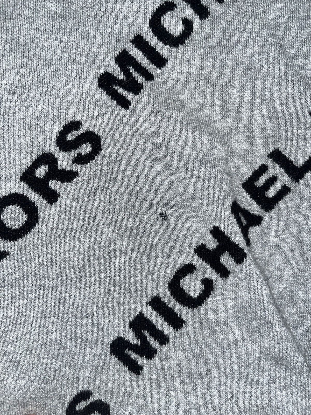 Michael Kors Michael Kors repeat logo sweater Size US XL / EU 56 / 4 - 4 Thumbnail