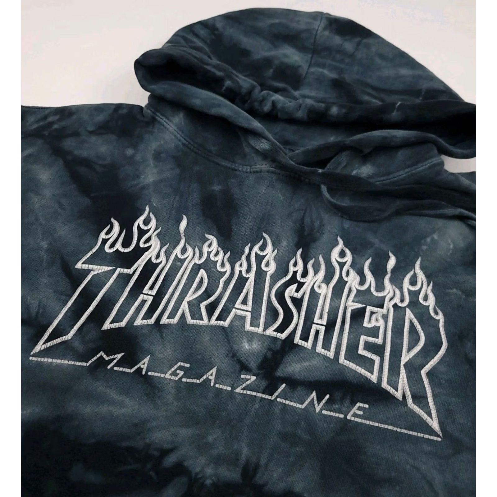 Thrasher VINTAGE Thrasher Hoodie Sweatshirt Tie Dye Pattern Blue Distressed Size US S / EU 44-46 / 1 - 4 Thumbnail