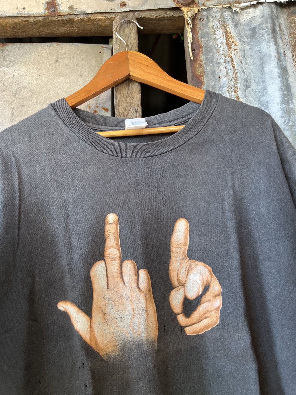Vintage Vintage 00s Middle Finger x Asap Rocky Tee Size US L / EU 52-54 / 3 - 6 Thumbnail