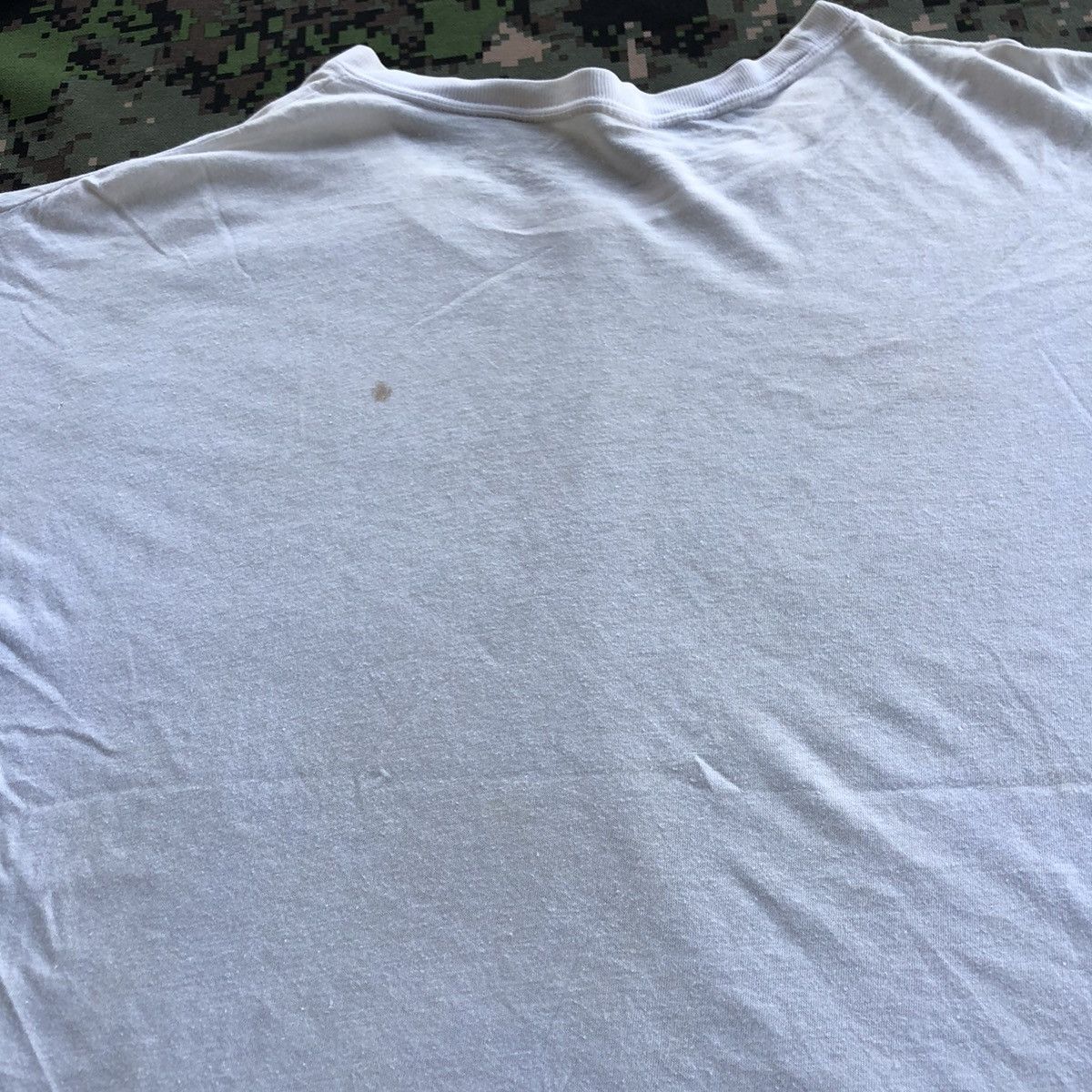 Vintage Vtg Tyrannosaurus Rex Art Tshirt Size US M / EU 48-50 / 2 - 8 Thumbnail