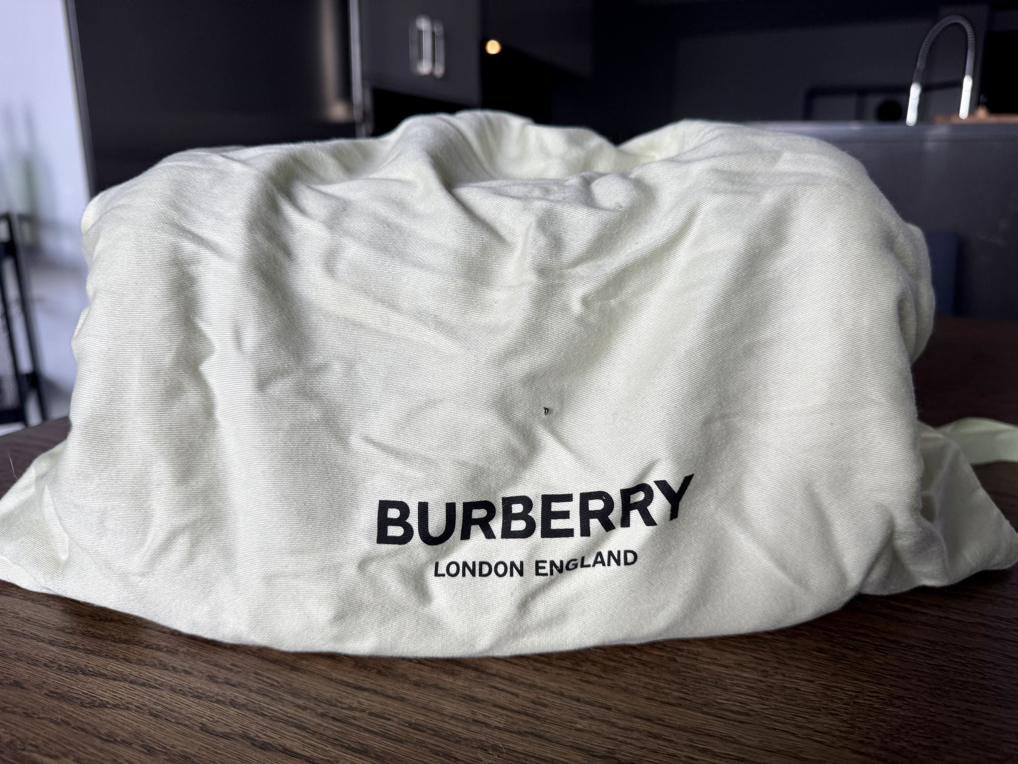 Burberry Burberry Black Shearling Horseferry Lola Shoulder Bag Small Size ONE SIZE - 7 Thumbnail