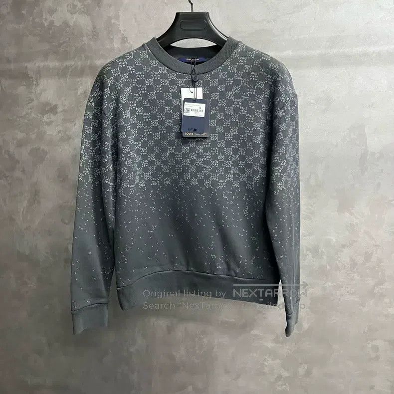 Louis Vuitton Louis Vuitton New Grey Plaid Print Color-Block Crew Neck S Size US S / EU 44-46 / 1 - 1 Thumbnail