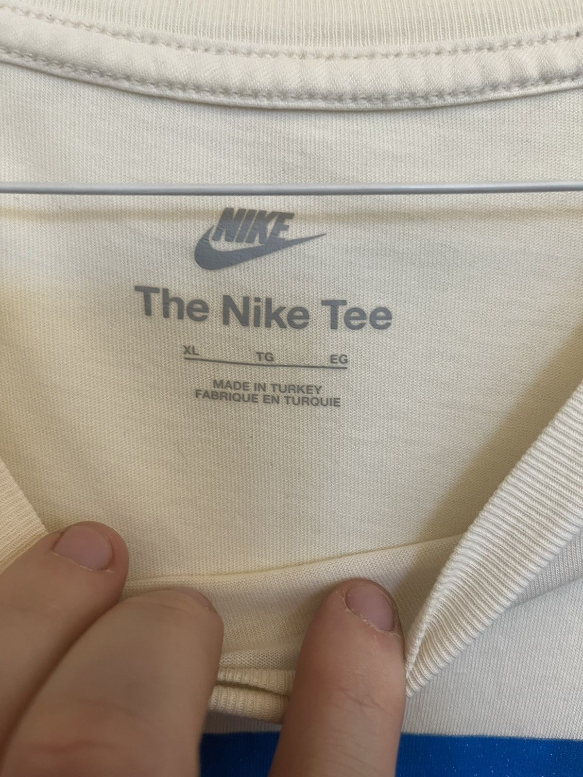 Nike Men’s Nike Air Orca Graphic T-shirt XL Size US XL / EU 56 / 4 - 4 Thumbnail