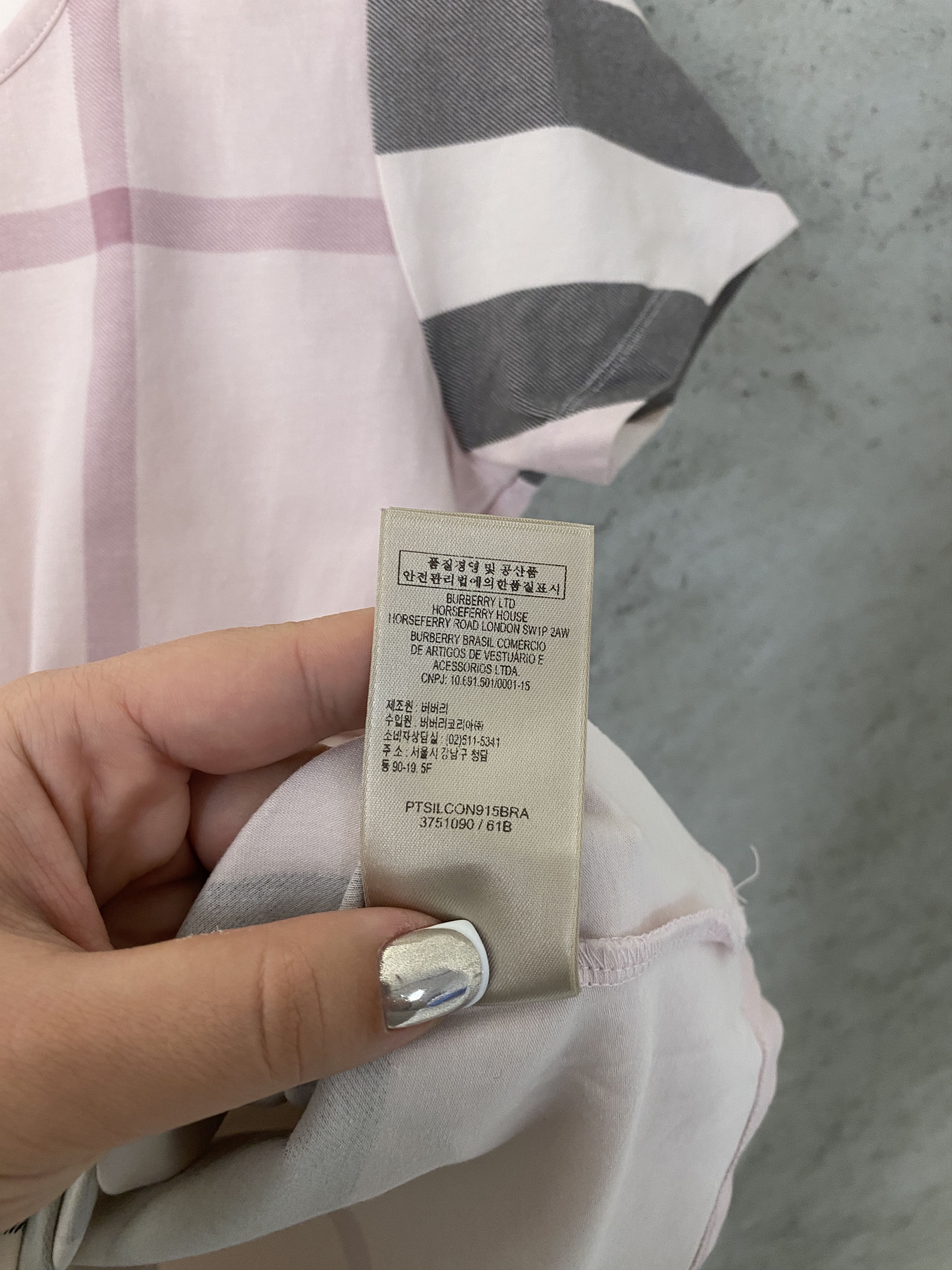 Burberry Burberry nova check t-shirt tee vintage Size L / US 10 / IT 46 - 5 Thumbnail