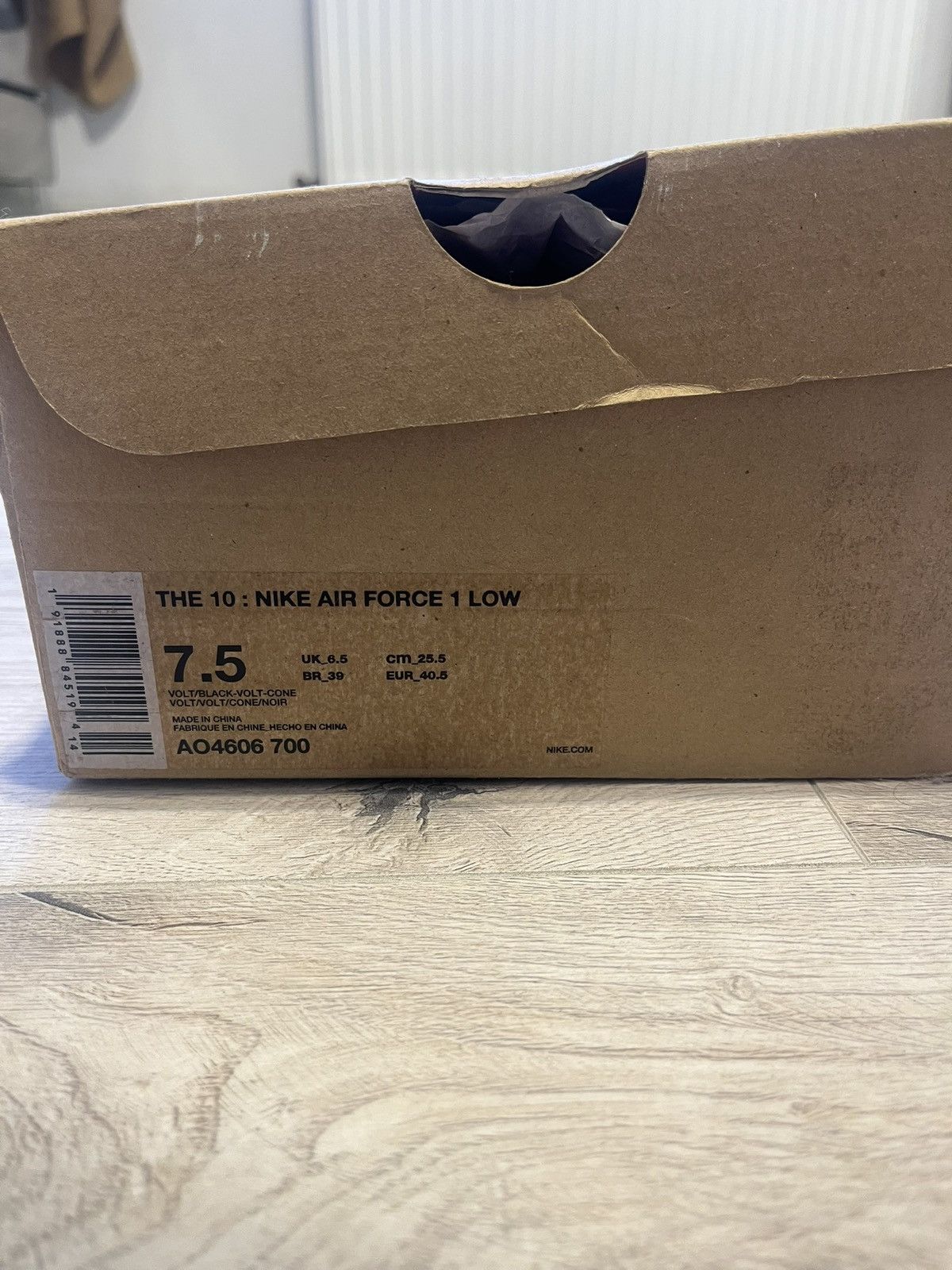 Nike × Off-White Nike x Off White AF1 ‘Volt’ Size US 6.5 / EU 39-40 - 12 Thumbnail