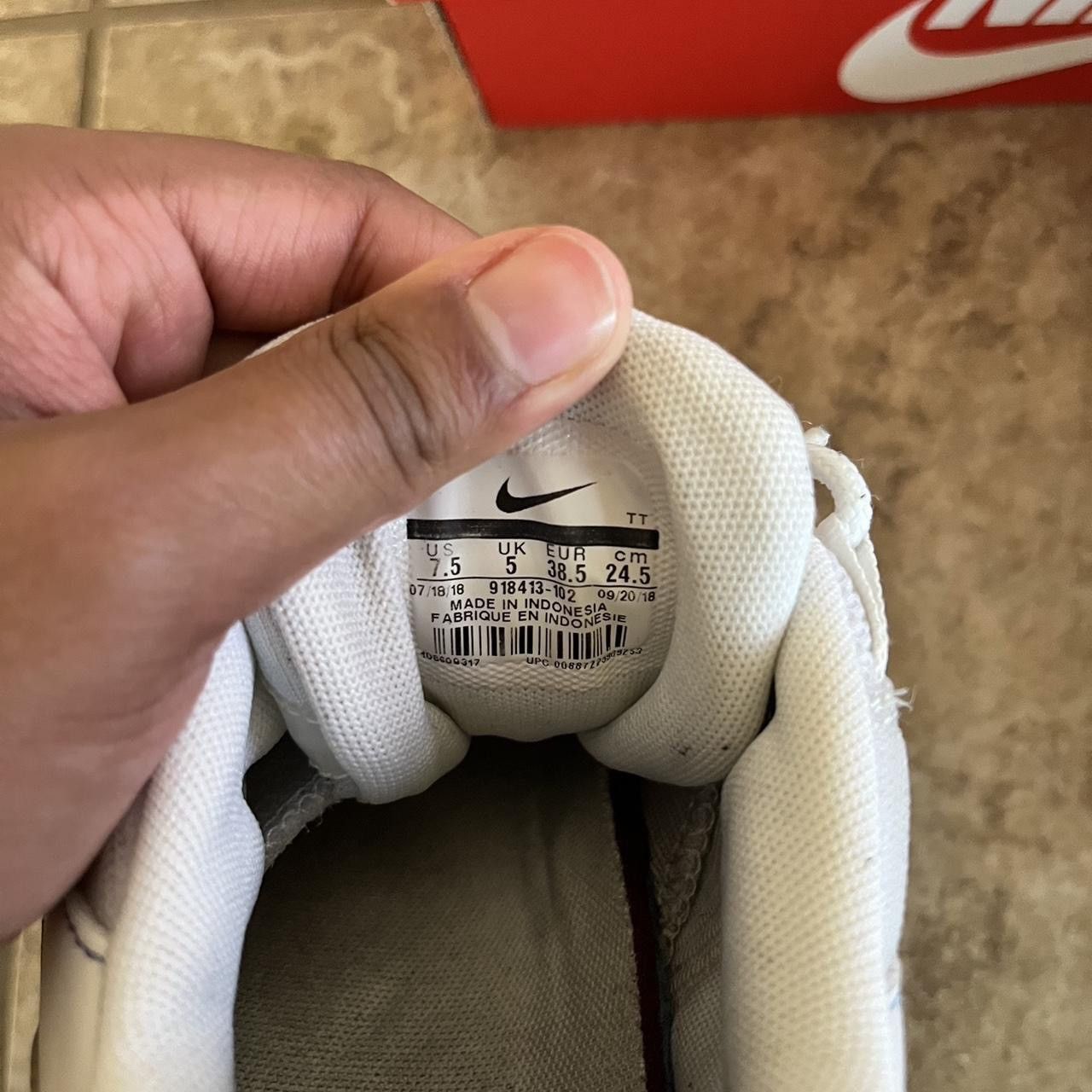 Nike NIKE AIRMAX 95 “TRIPLE WHITE” Size US 7.5 / IT 37.5 - 5 Thumbnail
