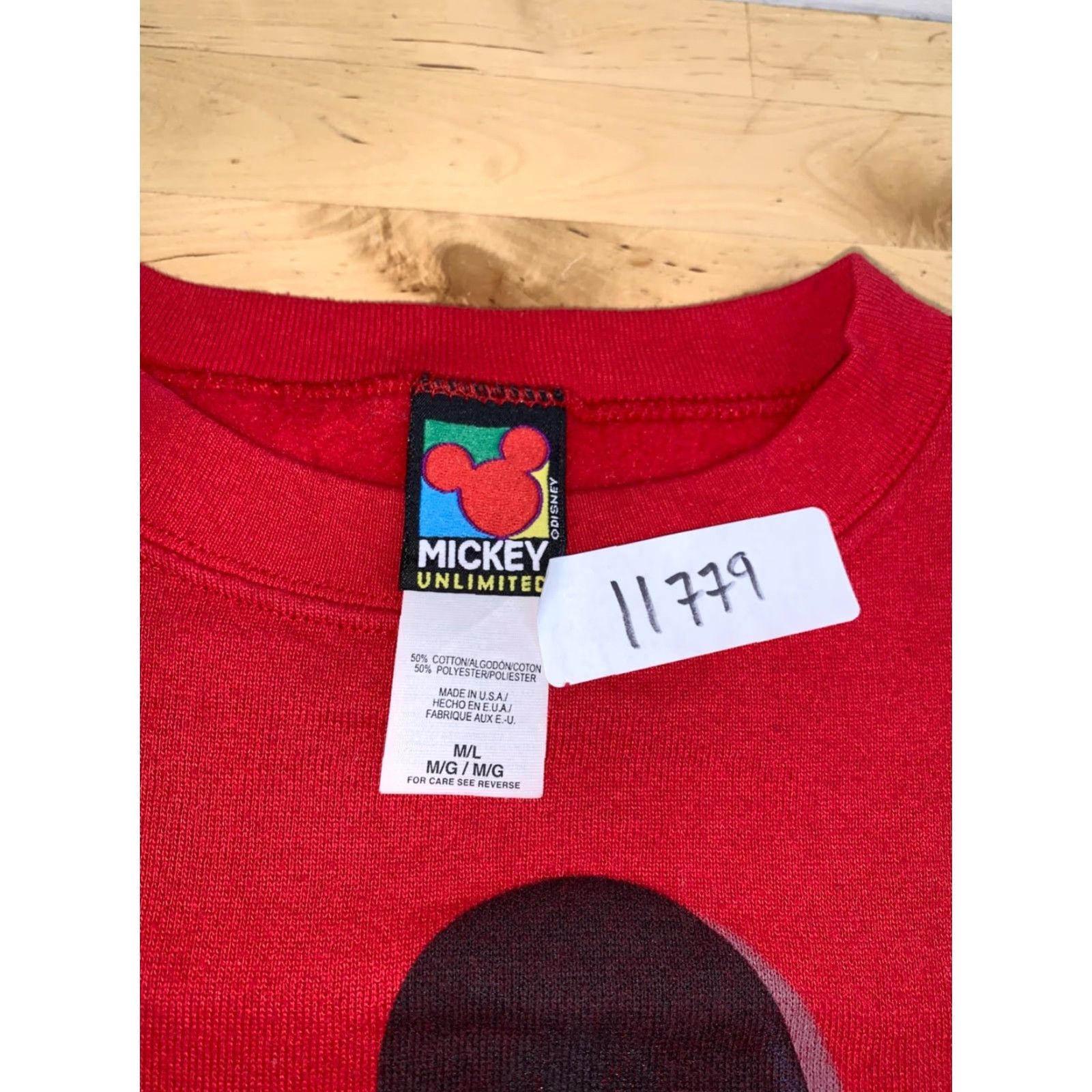 Disney VINTAGE Disney Mickey Sweatshirt Adult M/L Red Crew Neck Pullover Graphic Print 90s USA Mens Size US M / EU 48-50 / 2 - 2 Thumbnail