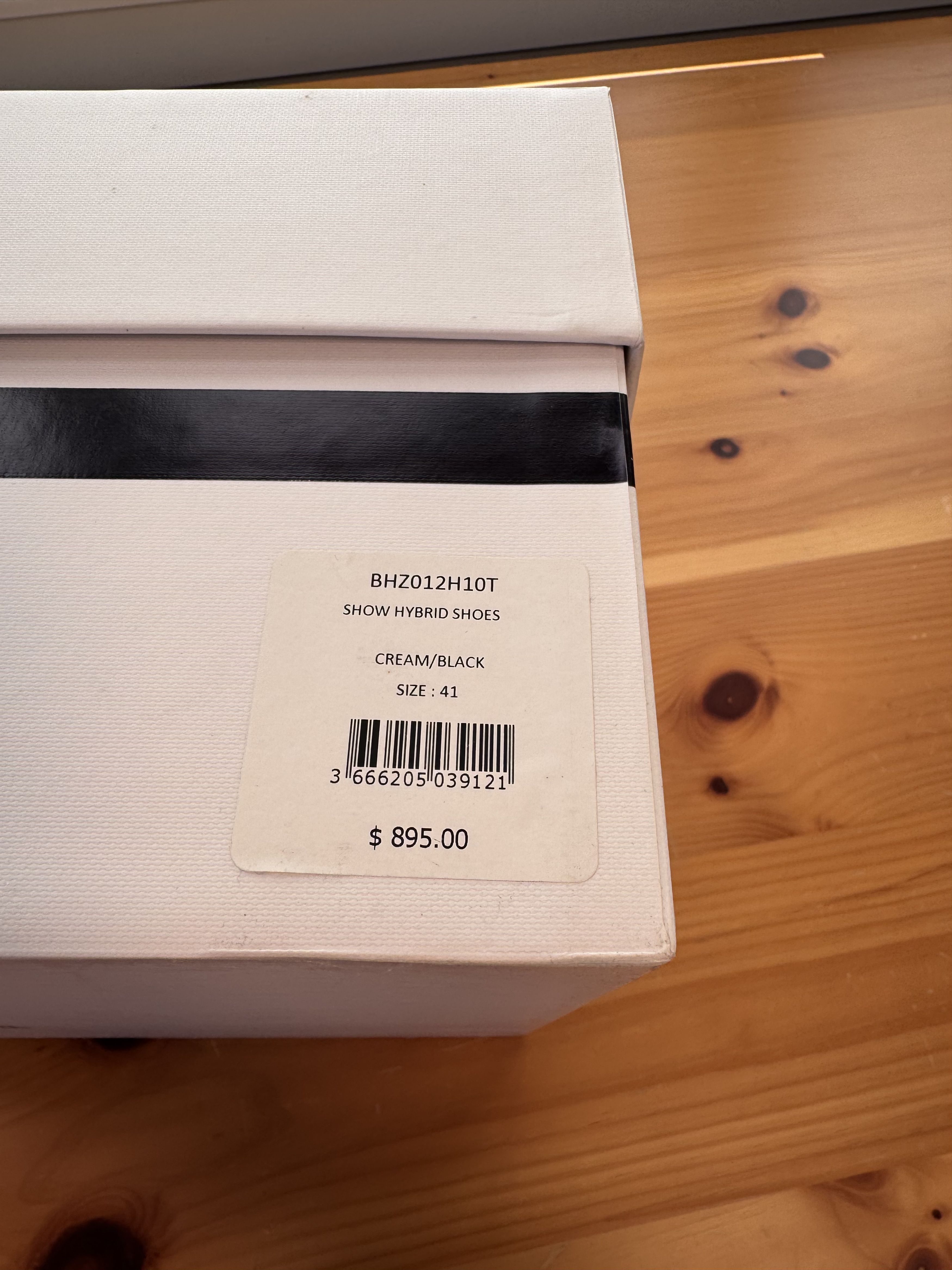 Givenchy Givenchy Mallow white sock slip on Size US 8 / EU 41 - 13 Thumbnail