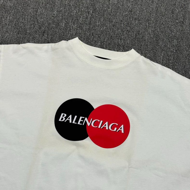 Balenciaga Balenciaga White MasterCard logo printed short sleeve T-sh Size US S / EU 44-46 / 1 - 4 Thumbnail