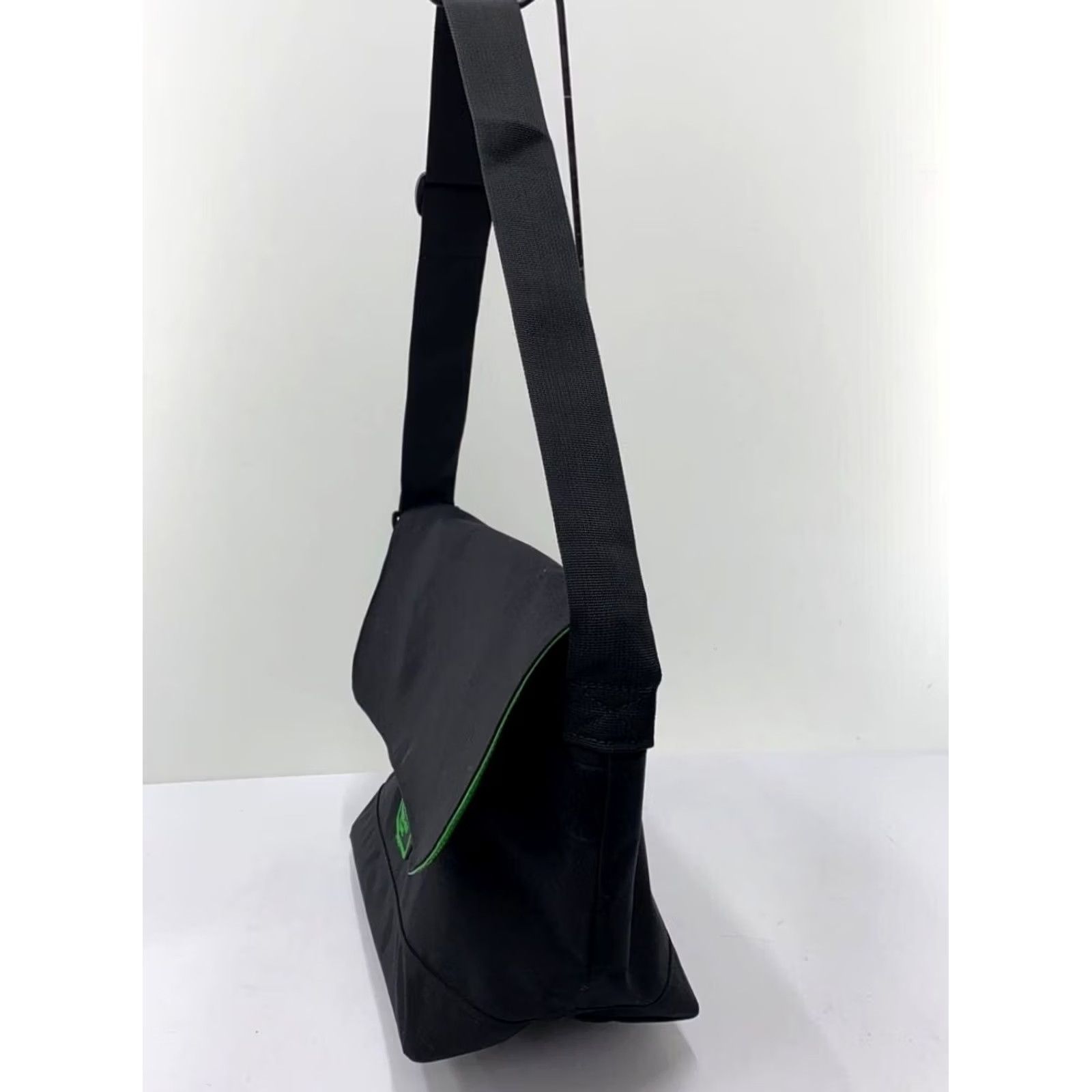 Vintage De Martini Shoulder Bag Black Size ONE SIZE - 2 Thumbnail