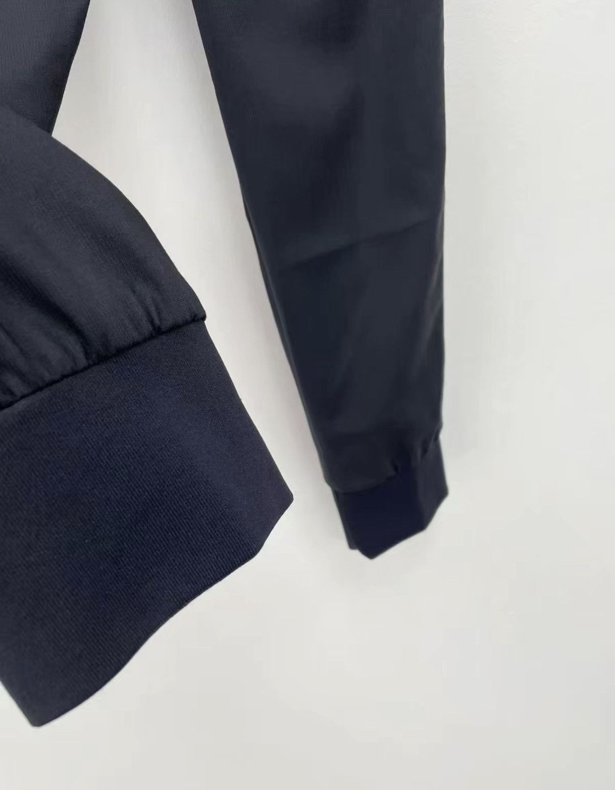 Neil Barrett Neil Barrett Wool Ribbon Cropped Casual Pants J30 Size US 34 / EU 50 - 4 Thumbnail