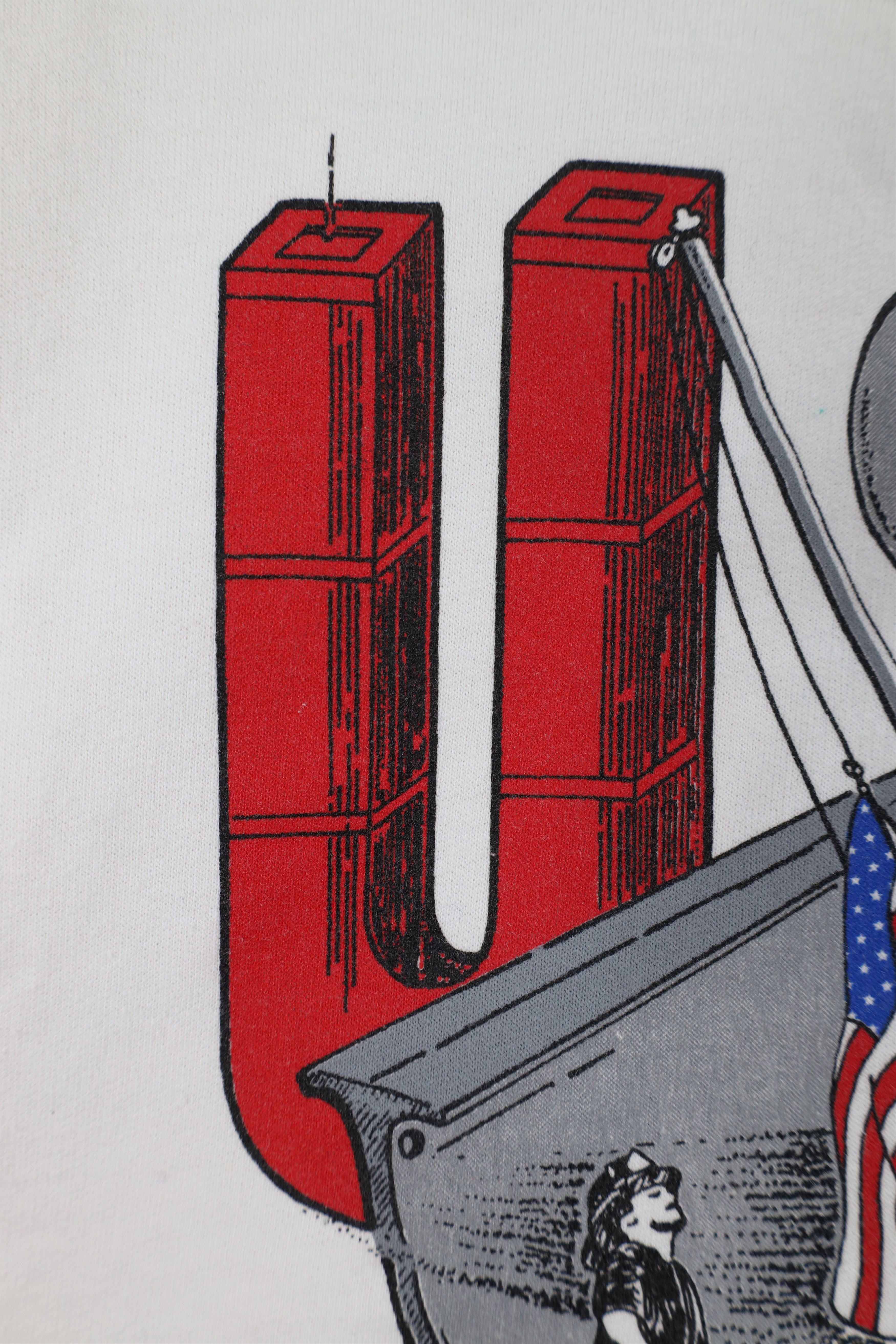 Vintage Vintage Y2K United We Stand September 11 Twin Sweatshirt Size US M / EU 48-50 / 2 - 6 Thumbnail