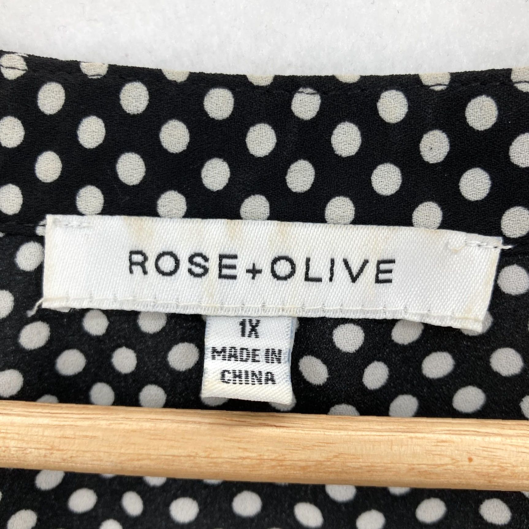 Vintage ROSE + OLIVE Shirt Womens 1X Black White Polka Dot Flutter Sleeve V-Neck Blouse Size XL / US 12-14 / IT 48-50 - 4 Thumbnail