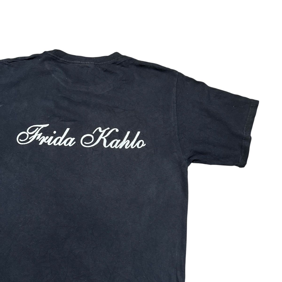 Art Comes First Vintage y2k Frida Kahlo Portrait Shirt Size US M / EU 48-50 / 2 - 7 Thumbnail