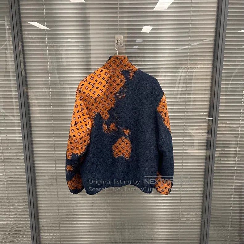 Louis Vuitton Louis Vuitton Bonfire printed teddy wool jacket Size US M / EU 48-50 / 2 - 2 Thumbnail