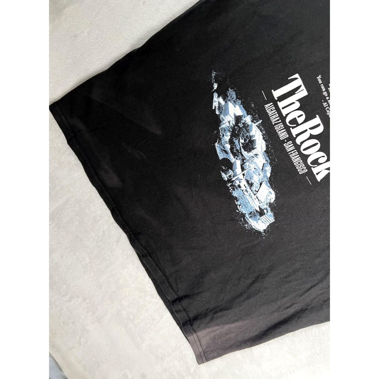 Vintage VINTAGE The Rock Alcatraz Island Al Capone T-Shirt Mens Small Black Gangster Size US S / EU 44-46 / 1 - 3 Thumbnail