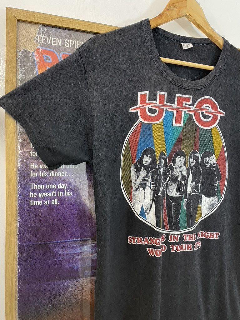 Band Tees × Vintage 1979 Vintage UFO Strangers In The Night World Tour Tee Size US L / EU 52-54 / 3 - 6 Thumbnail