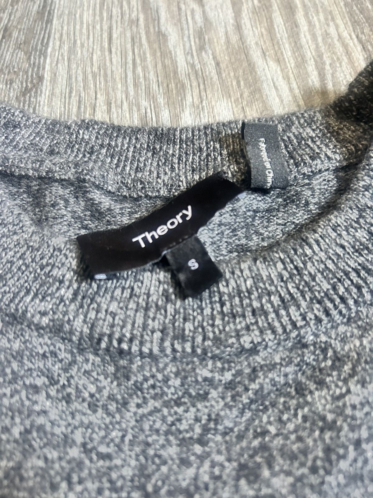Theory Theory hilles crewneck sweater in cashmere Size US S / EU 44-46 / 1 - 4 Thumbnail
