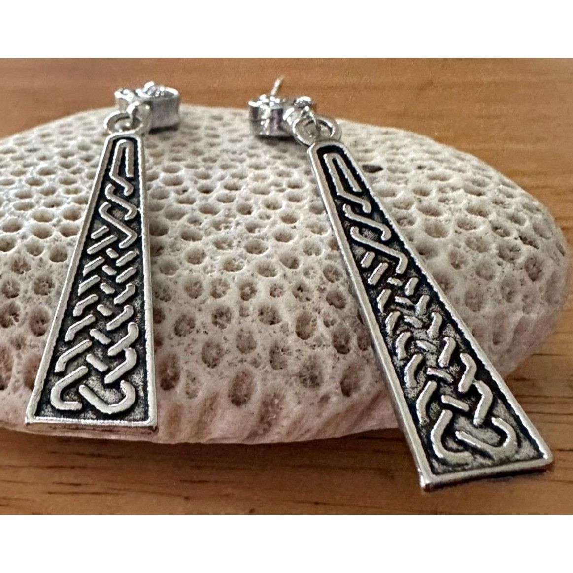 Handmade Celtic Knot Earrings Irish Jewelry St Patricks Day Parade Pa Size ONE SIZE - 12 Thumbnail