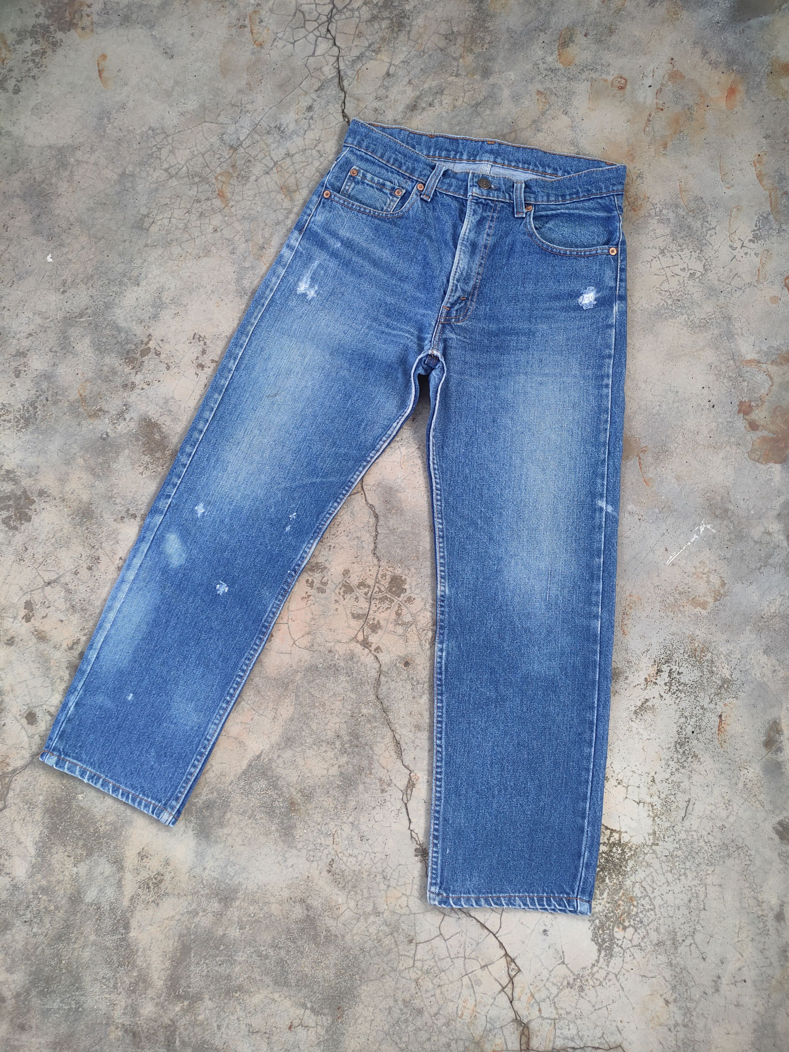 Levi's Vintage Clothing W30 VINTAGE LEVI'S 505 FADED DISTRESSED RIPPED JEANS PANTS Size US 30 / EU 46 - 1 Thumbnail