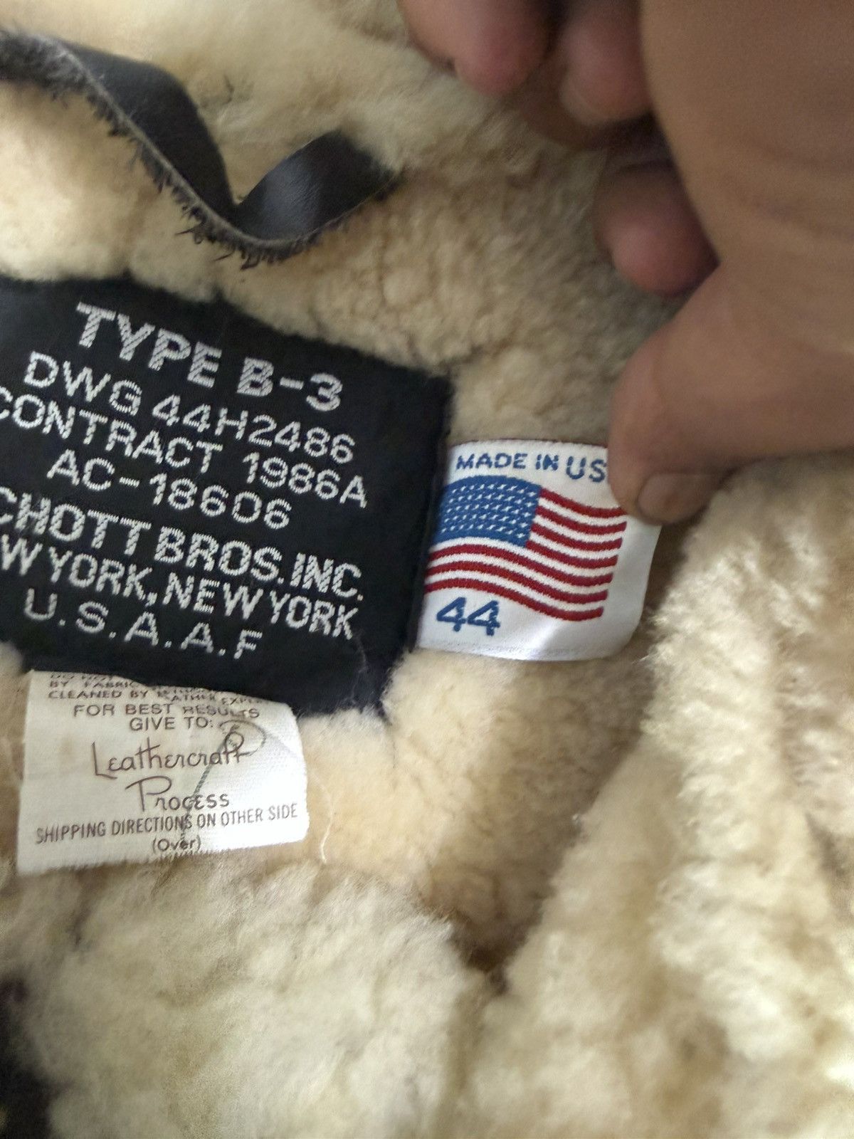 Schott SCHOTT BROS INC B3 TYPE JACKET SHEARLING SHEEP SKIN SIZE 44 Size US M / EU 48-50 / 2 - 11 Thumbnail