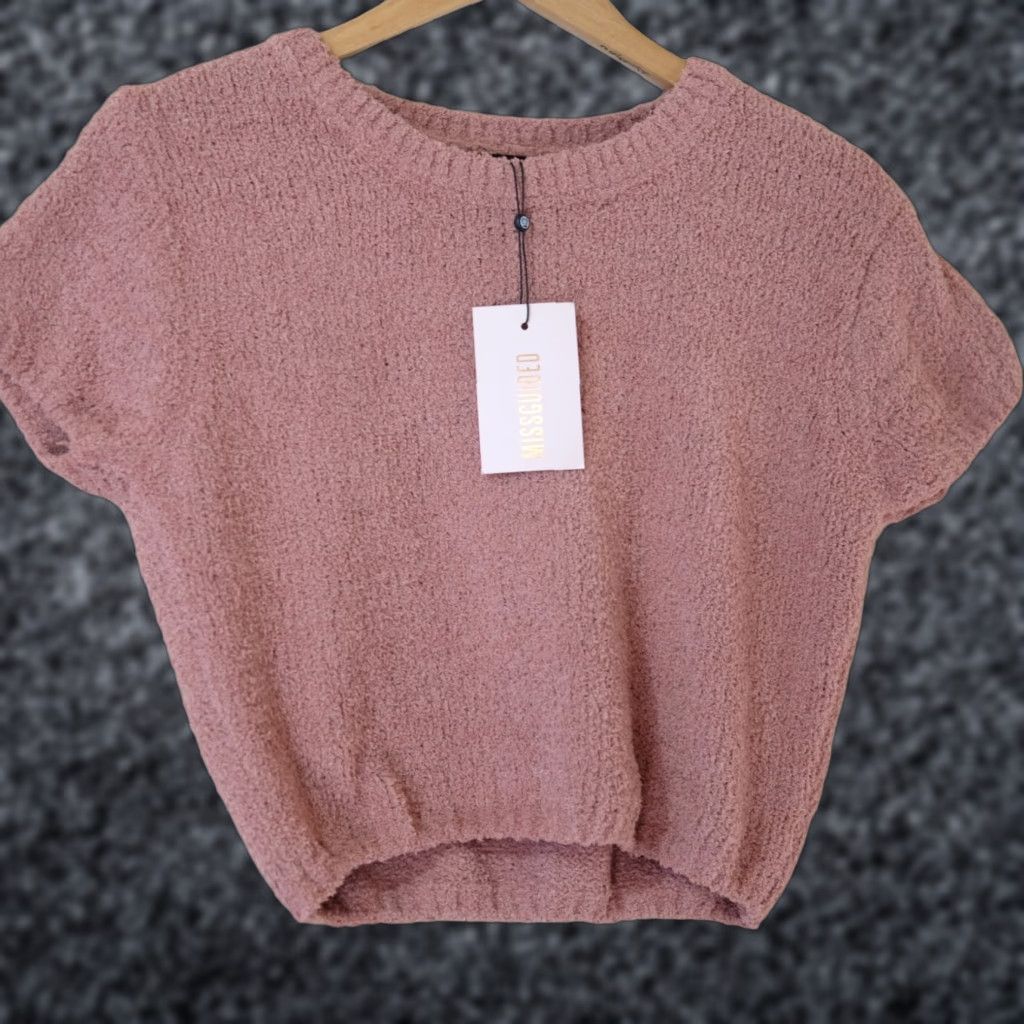 Missguided Missguided T-Shirt Cropped Pink Short Sleeve Women 6/8 NWT Popcorn Crew Neck Pullover Casual Fall Spring Winter Size M / US 6-8 / IT 42-44 - 1 Thumbnail