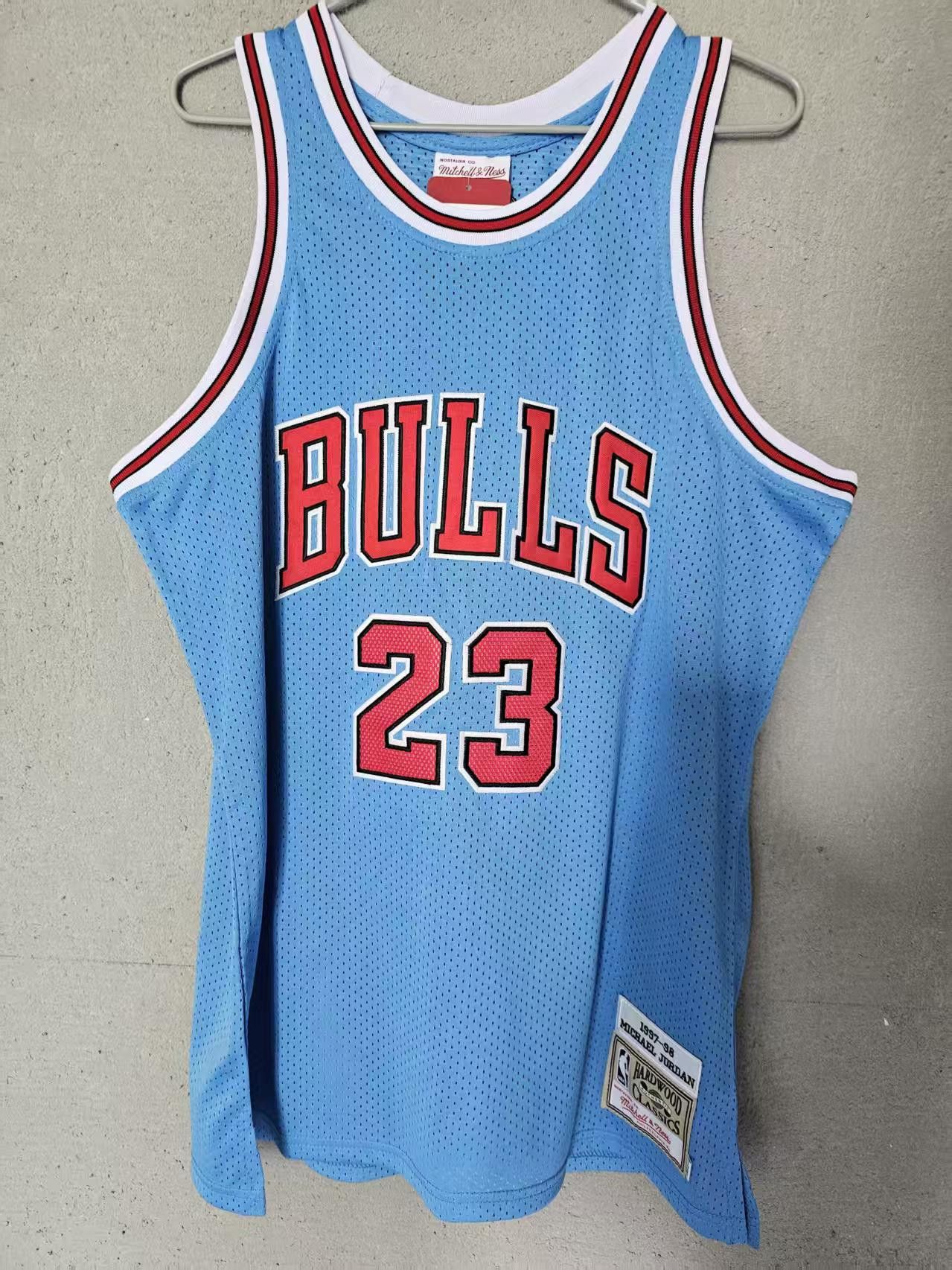 NBA Michael Jordan Jersey Chicago Bulls 23 Double Stitched XXL Size US XXL / EU 58 / 5 - 1 Thumbnail