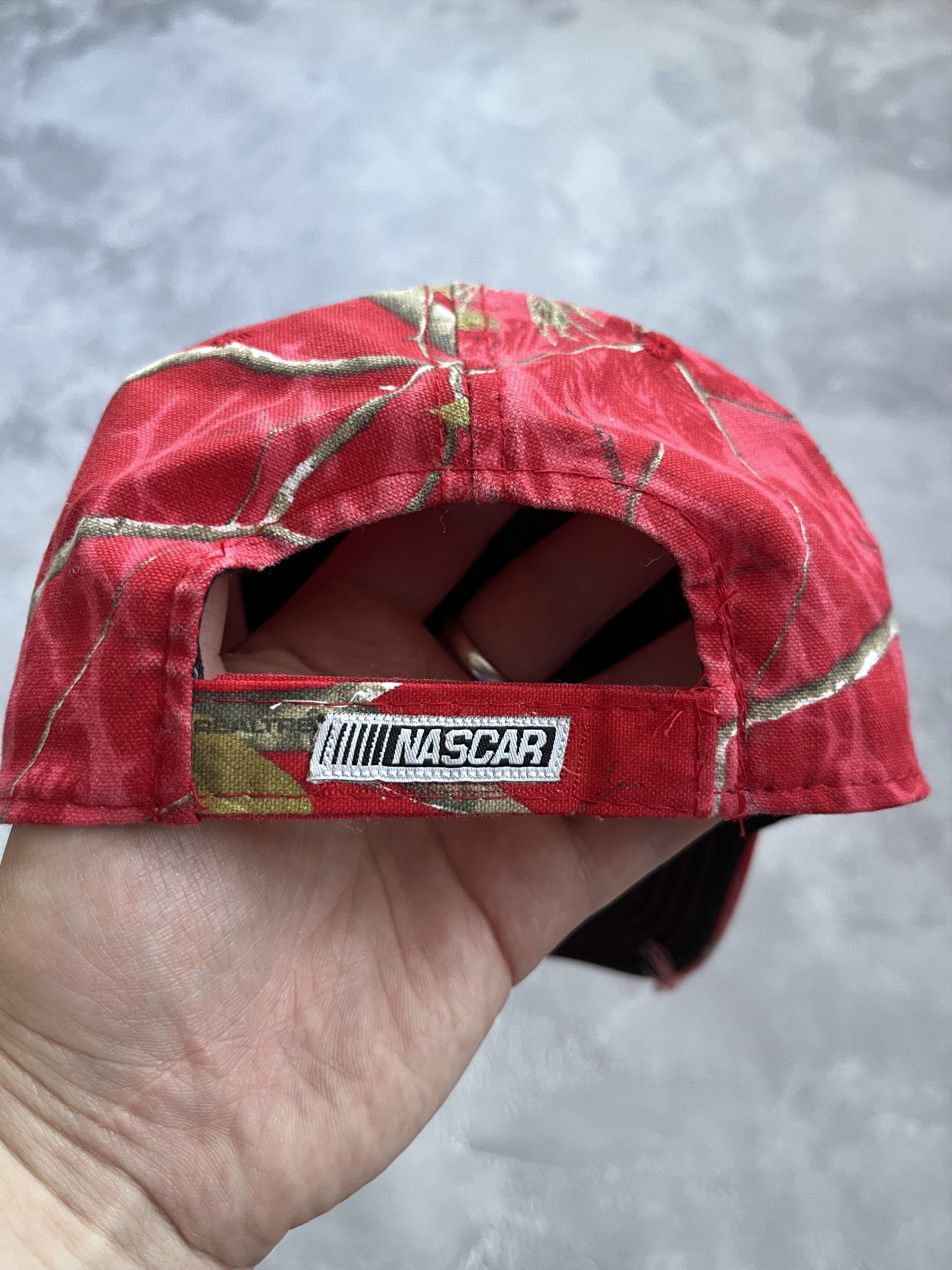 NASCAR NASCAR KyleHat #18 Team Realtree Racing Snap Back Cap NEW Size ONE SIZE - 5 Thumbnail