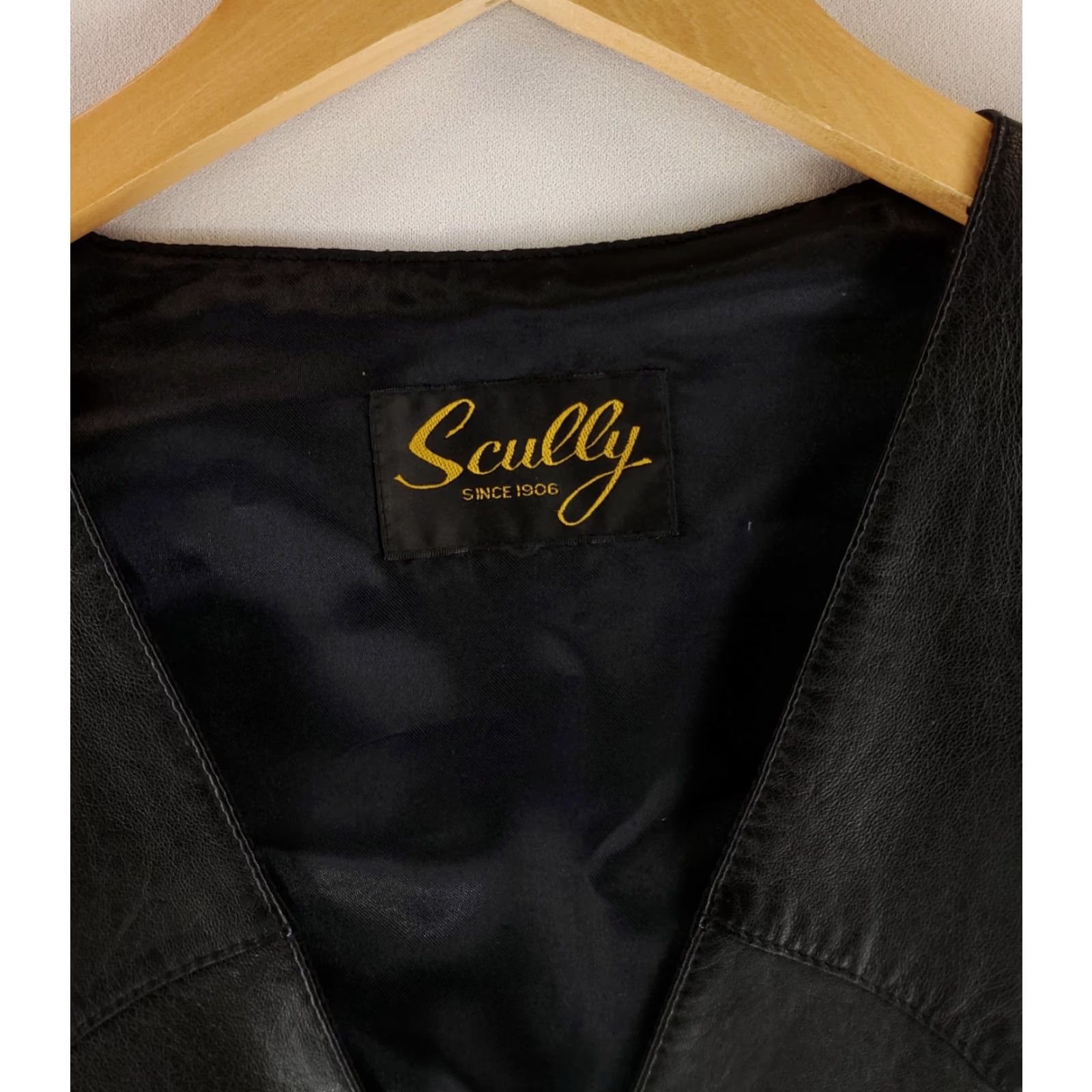 Scully Scully Vest Western Leather Black Style 503 Mens L Mens Leather Vest Black Western Style 503 L Size US L / EU 52-54 / 3 - 2 Thumbnail
