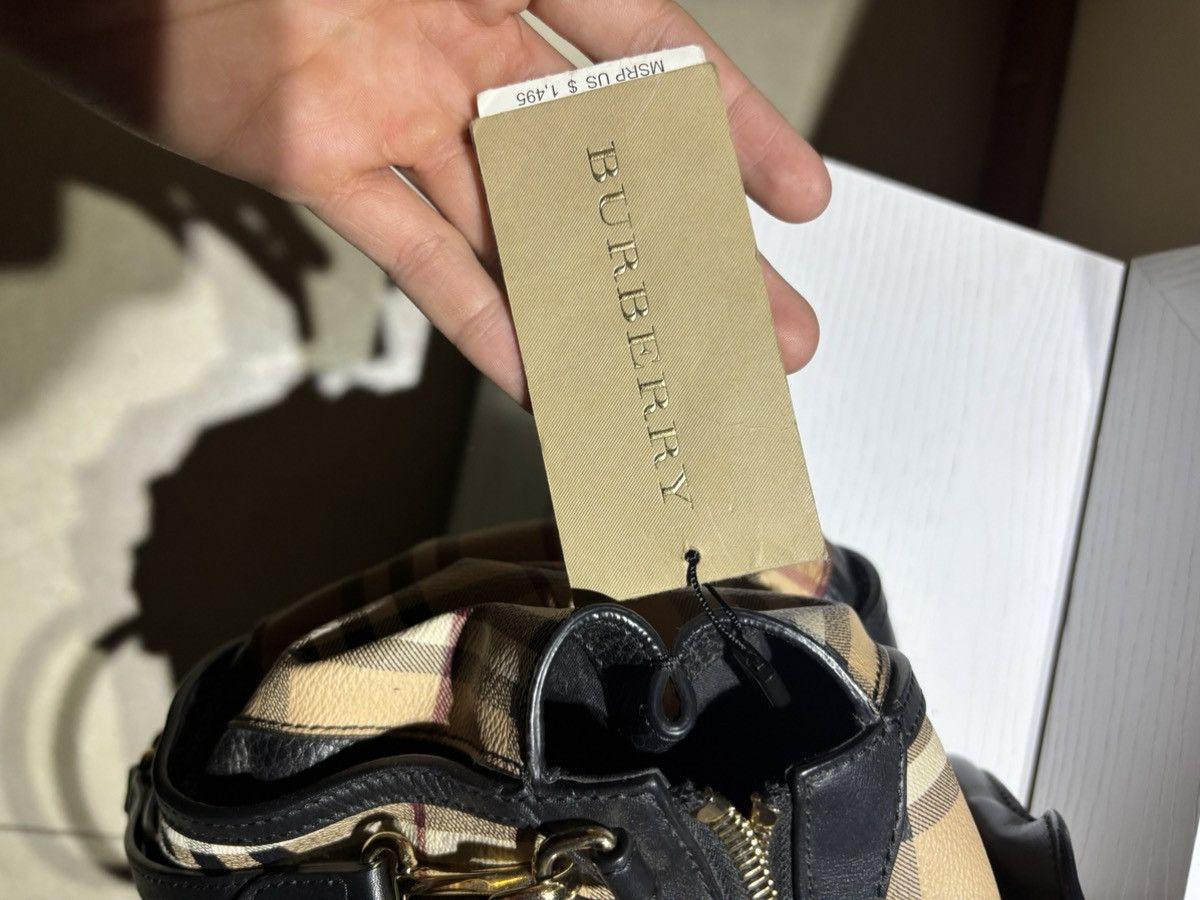 Burberry Burberry Bag Size ONE SIZE - 5 Thumbnail