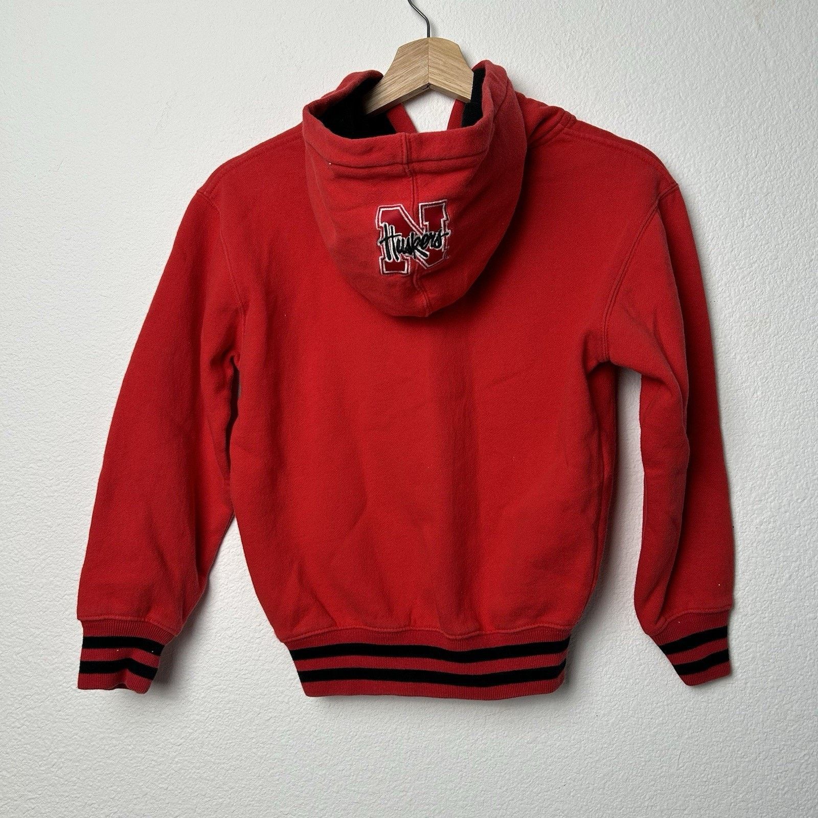 Champion Champion Nebraska Huskers Striped Trim Hoodie Youth M Size US M / EU 48-50 / 2 - 2 Thumbnail