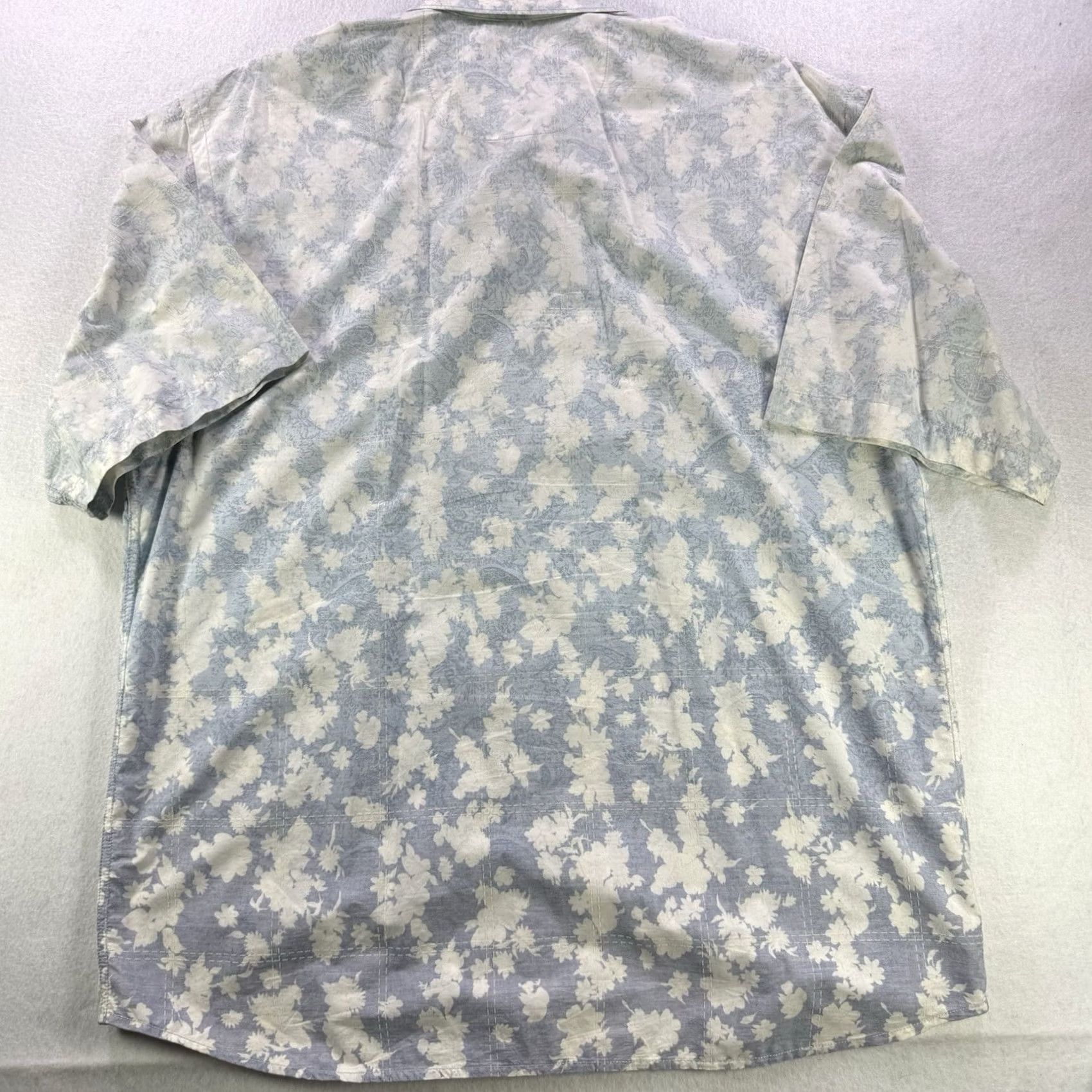 Tommy Bahama Tommy Bahama Hawaiian Shirt Men’s XL Blue Floral Leaf 100% Cotton Button Up Size US XL / EU 56 / 4 - 2 Thumbnail
