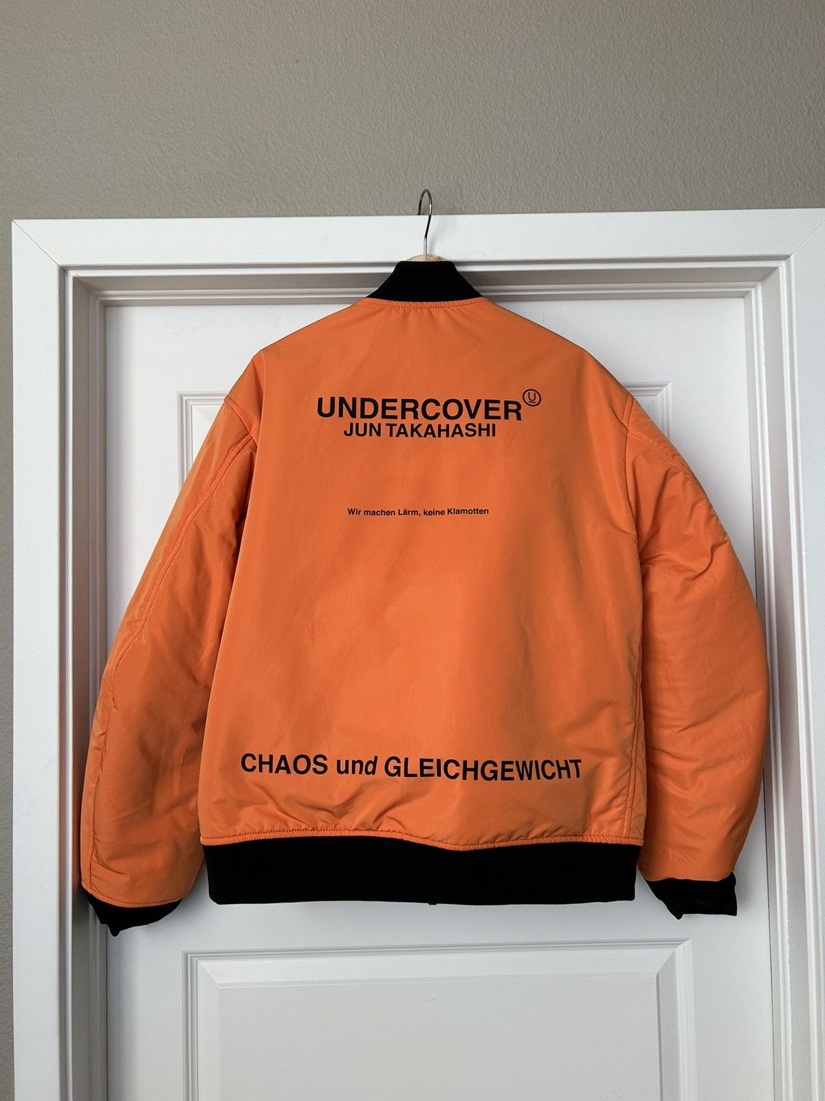 Undercover Undercover AW20 Fallen Man reversible bomber Size US L / EU 52-54 / 3 - 3 Thumbnail