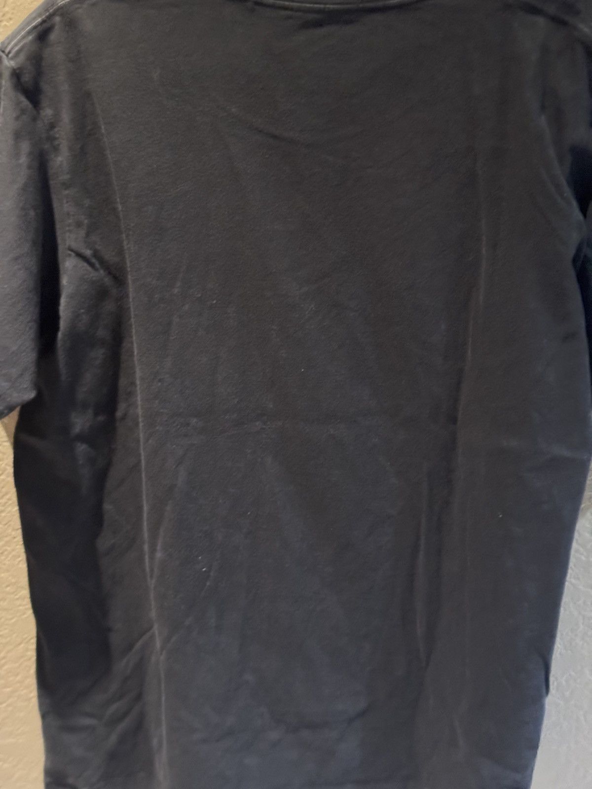 Kaws × Peanuts × Uniqlo KAWS x Snoopy Peanuts Uniqlo Black Skateboard Tshirt Size US L / EU 52-54 / 3 - 5 Thumbnail