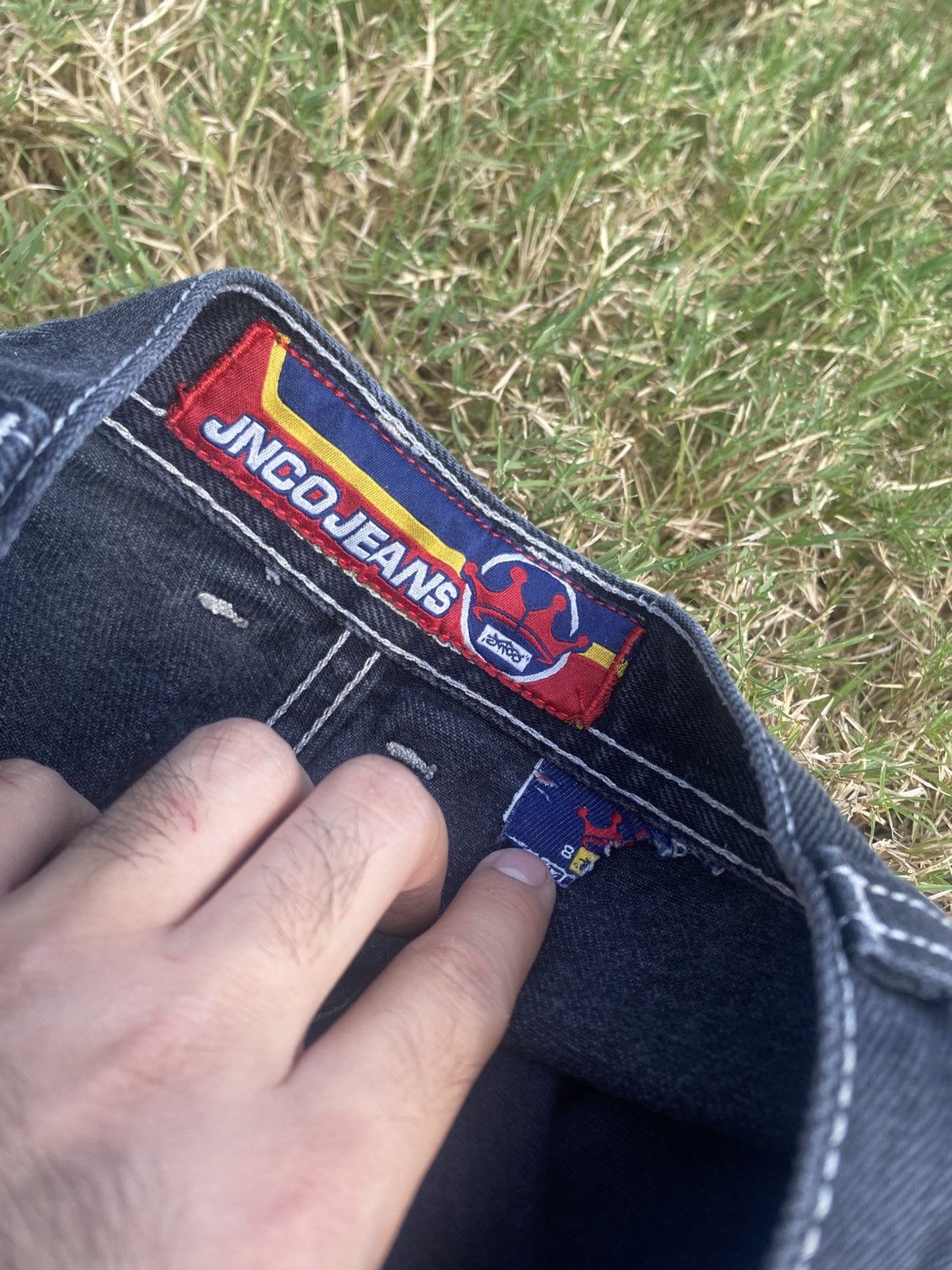JNCO JNCO yin and yang dragon shorts Size US 26 / EU 42 - 5 Thumbnail