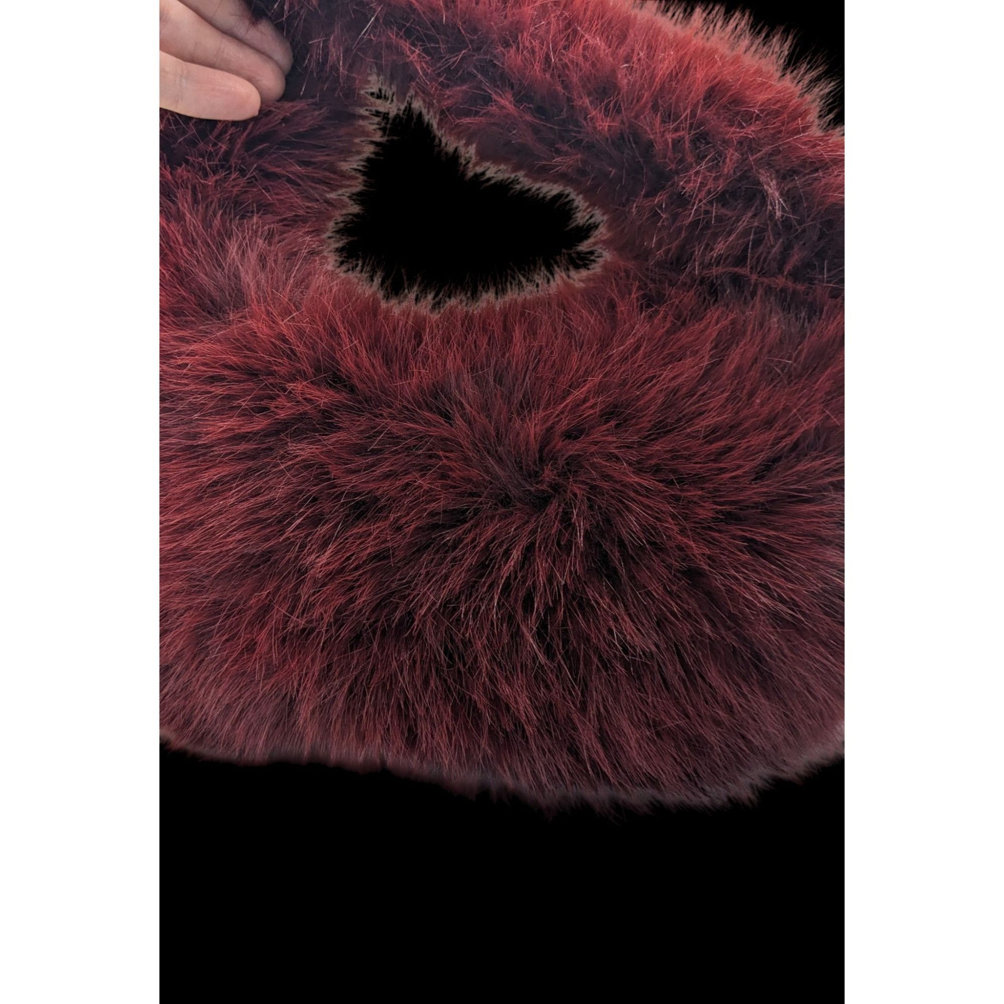 Other Faux Fur Burgundy Plush Handbag Size ONE SIZE - 2 Thumbnail