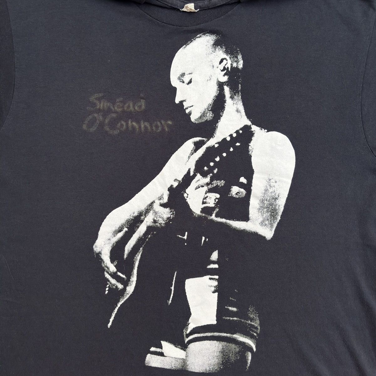 Other (80s) Sinéad O'Connor Size US XL / EU 56 / 4 - 3 Thumbnail