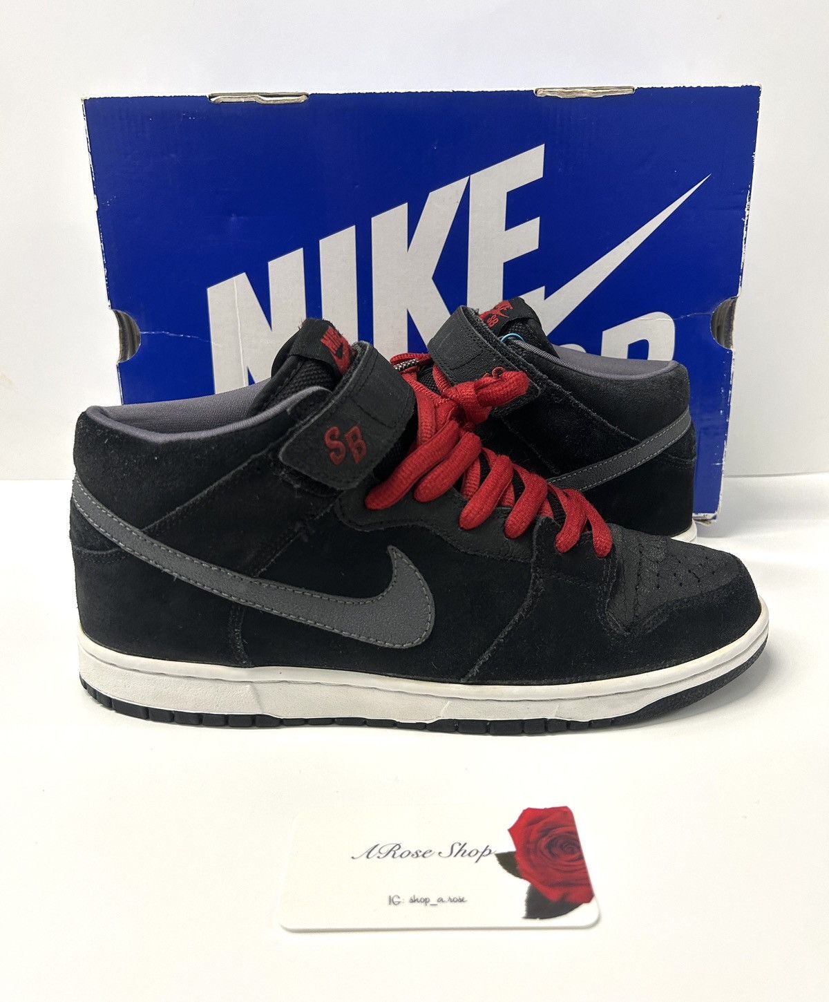 Nike Nike SB Dunk Mid Pro ‘Griptape’ (314383 001) Shoes Size: 8.5 Size US 8.5 / EU 41-42 - 1 Thumbnail