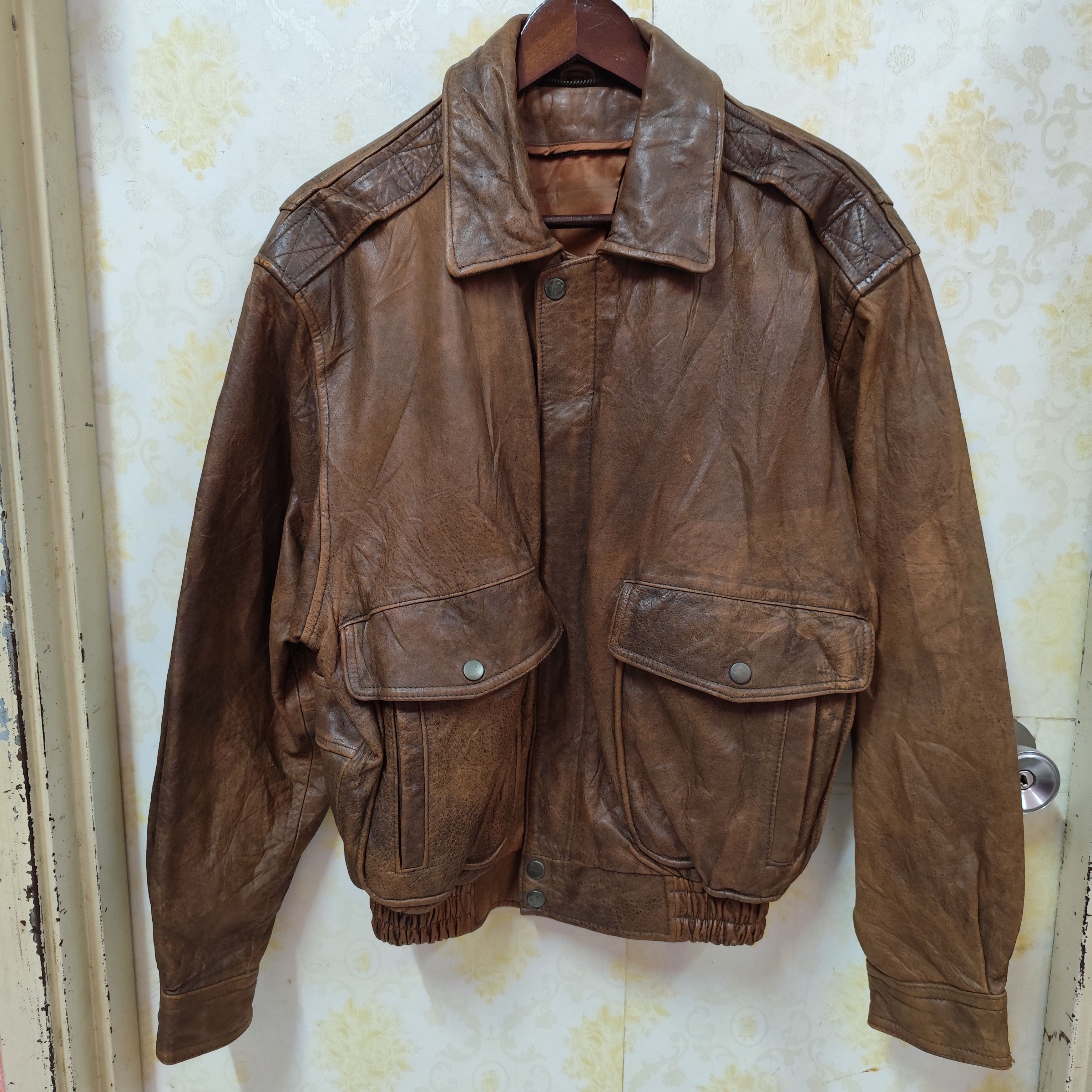 Vintage VINTAGE SHEEPSKIN BOMBER JACKET Size US S / EU 44-46 / 1 - 1 Thumbnail