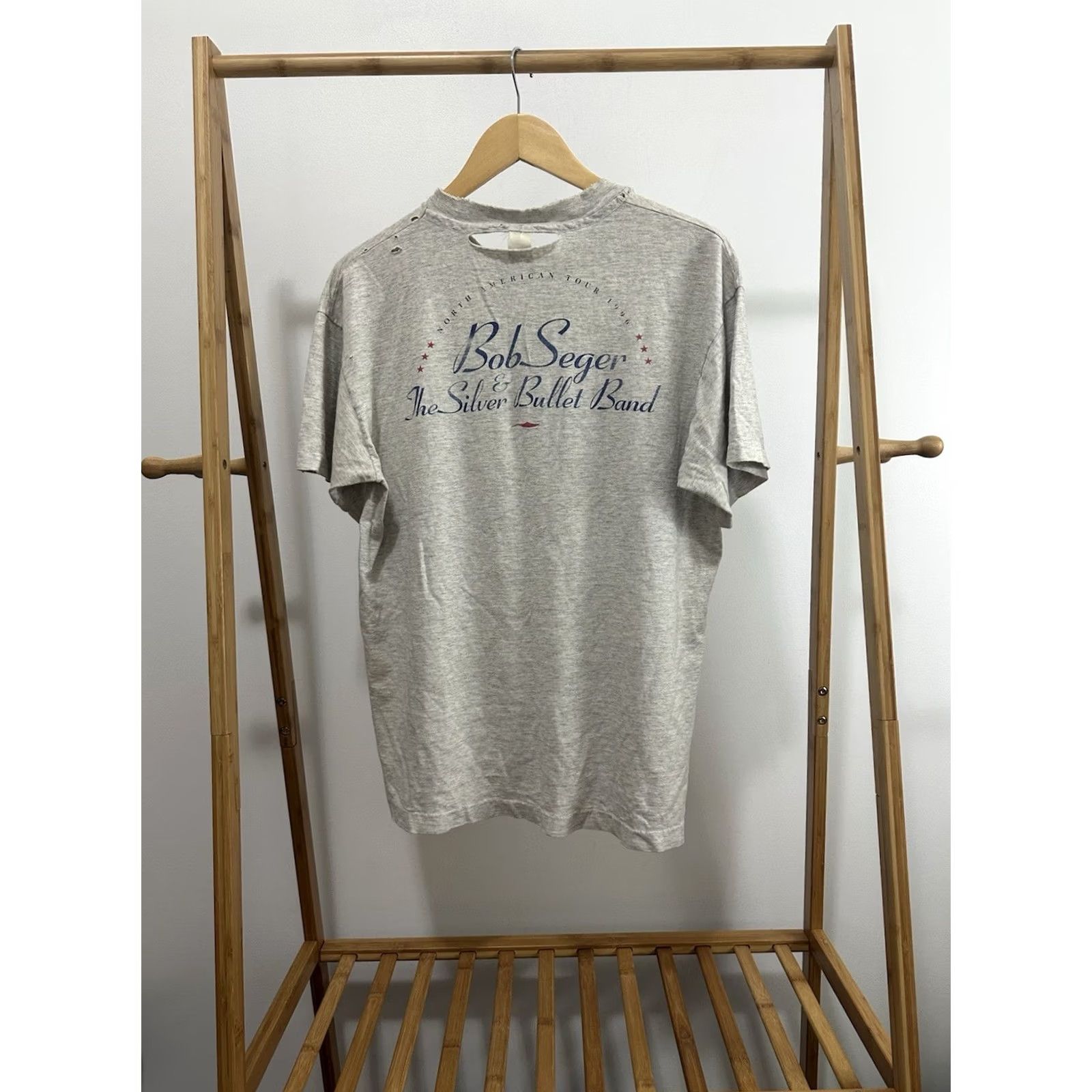 Vintage VTG 90s Bob Seger & The Silver Bullet Band Thrashed Distressed Band T-Shirt L Mens Heather Gray N/A Size US L / EU 52-54 / 3 - 2 Thumbnail