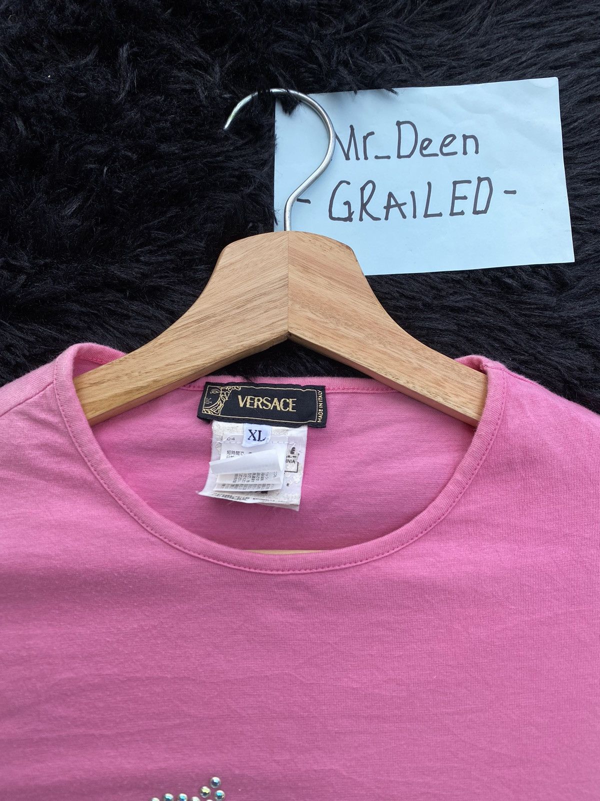 Versace Rare Vintage VERSACE Swarovski Pink Tshirt Size S / US 4 / IT 40 - 6 Thumbnail