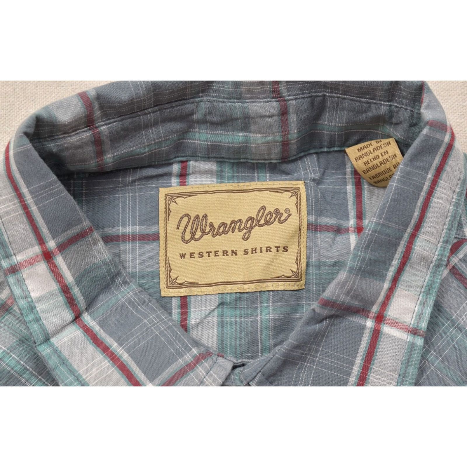 Wrangler VINTAGE Wrangler Western Shirt Men 2XL Gray Teal Plaid Pearl Snap Short Sleeve Cotton Button-Up Western Mens Size US XXL / EU 58 / 5 - 8 Thumbnail