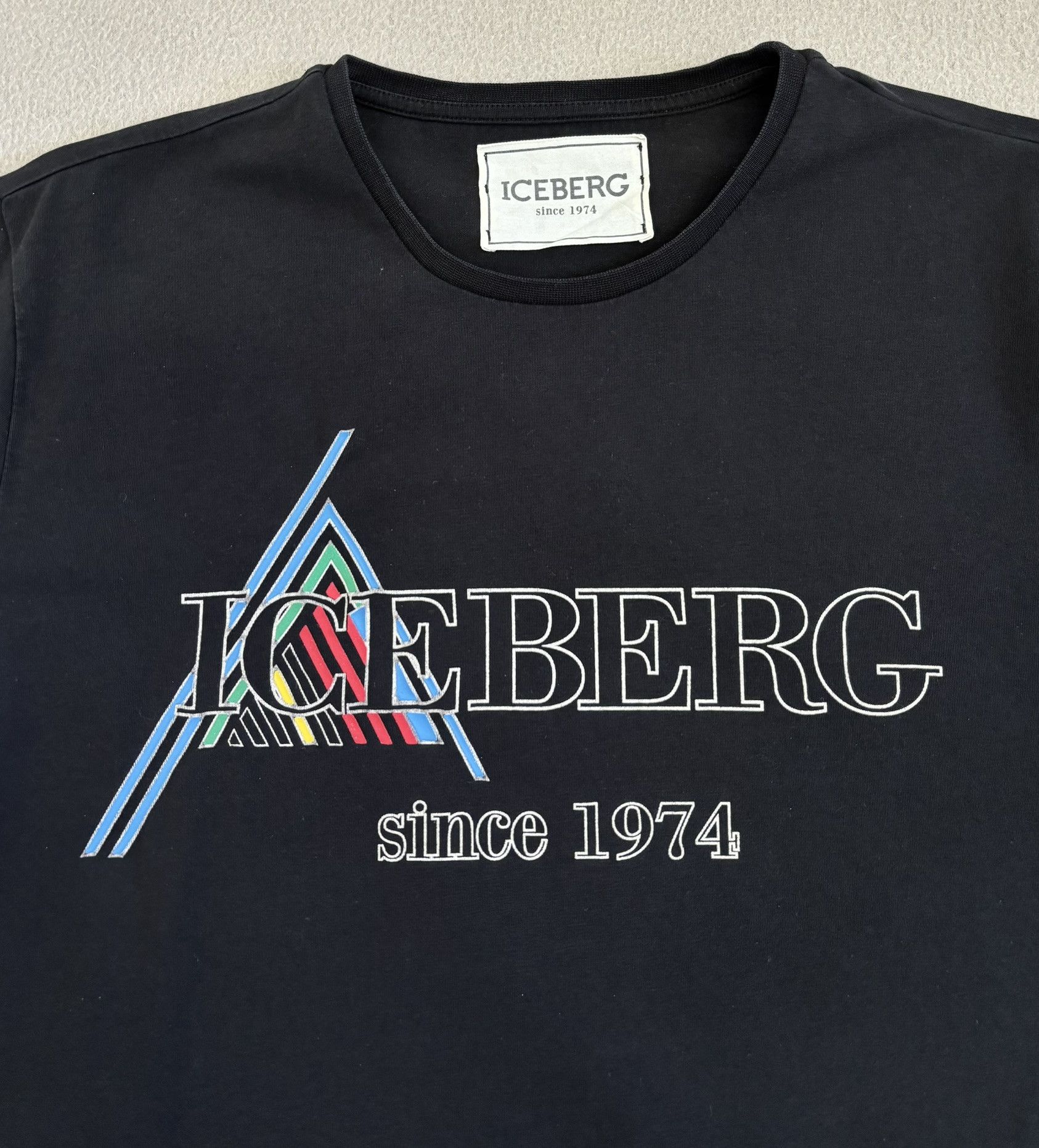 Iceberg Icebreg T-Shirt size XL fit M/L Size US XL / EU 56 / 4 - 6 Thumbnail